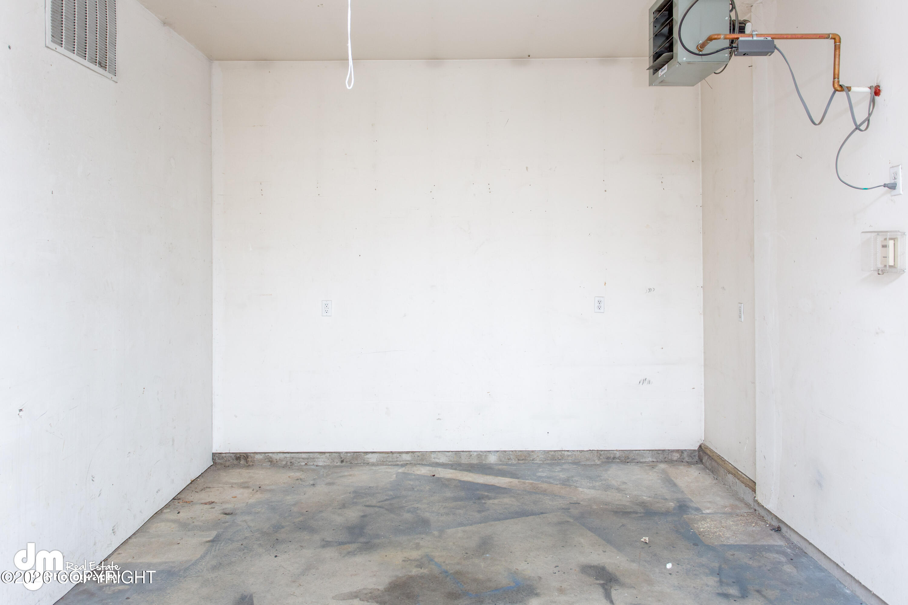 540 W Roy Road