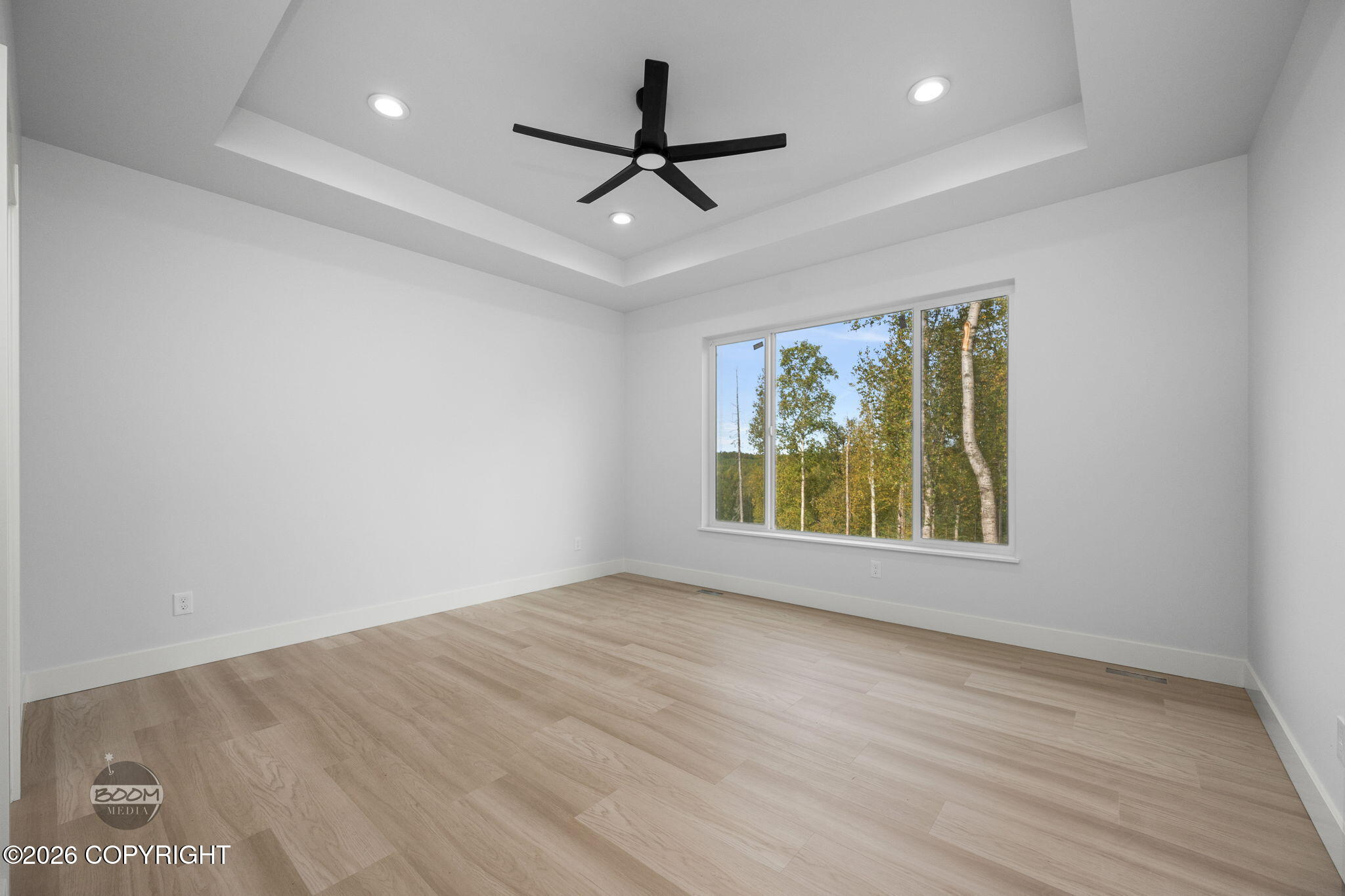 2609 W Longview Circle