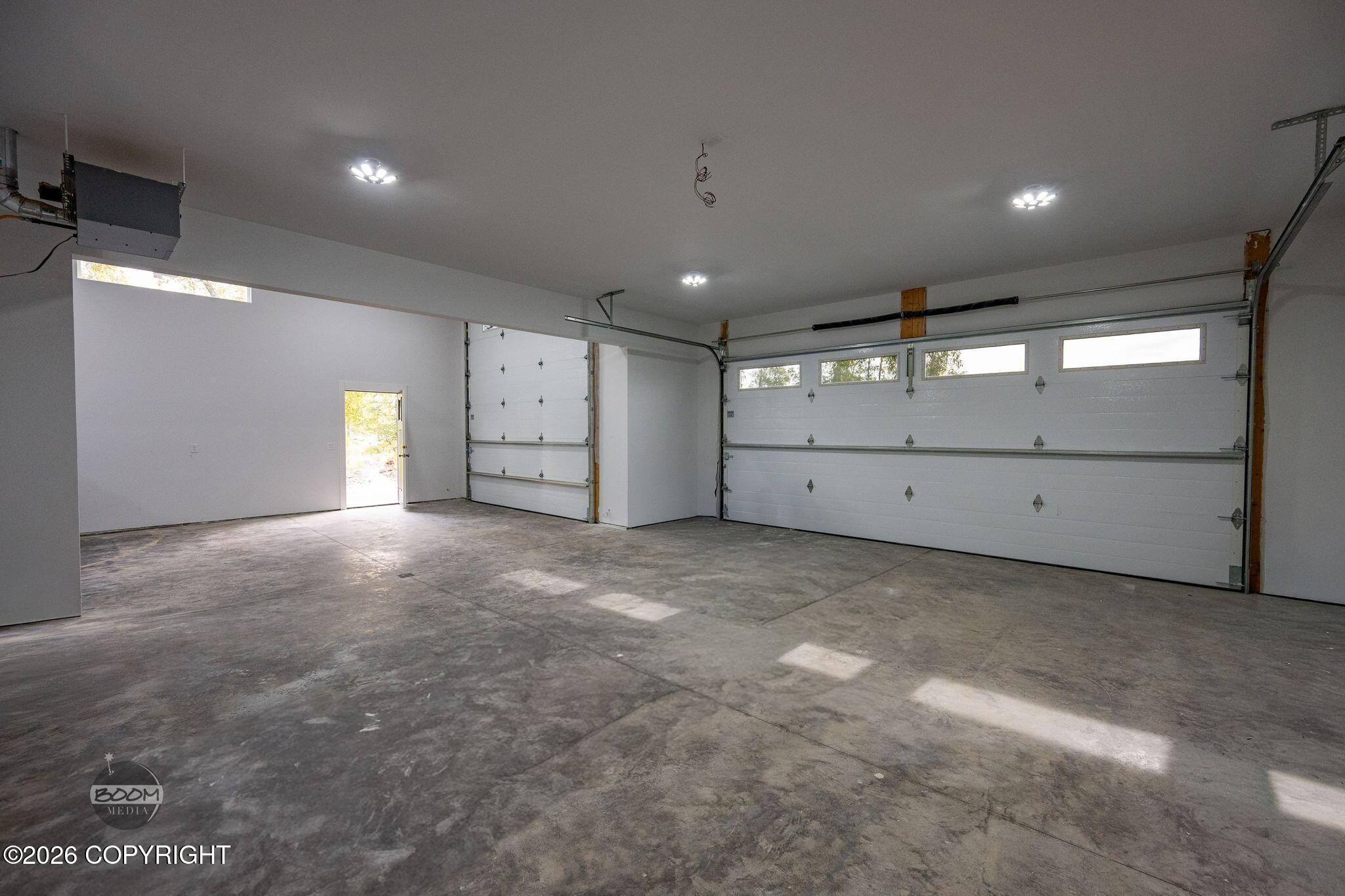 2609 W Longview Circle