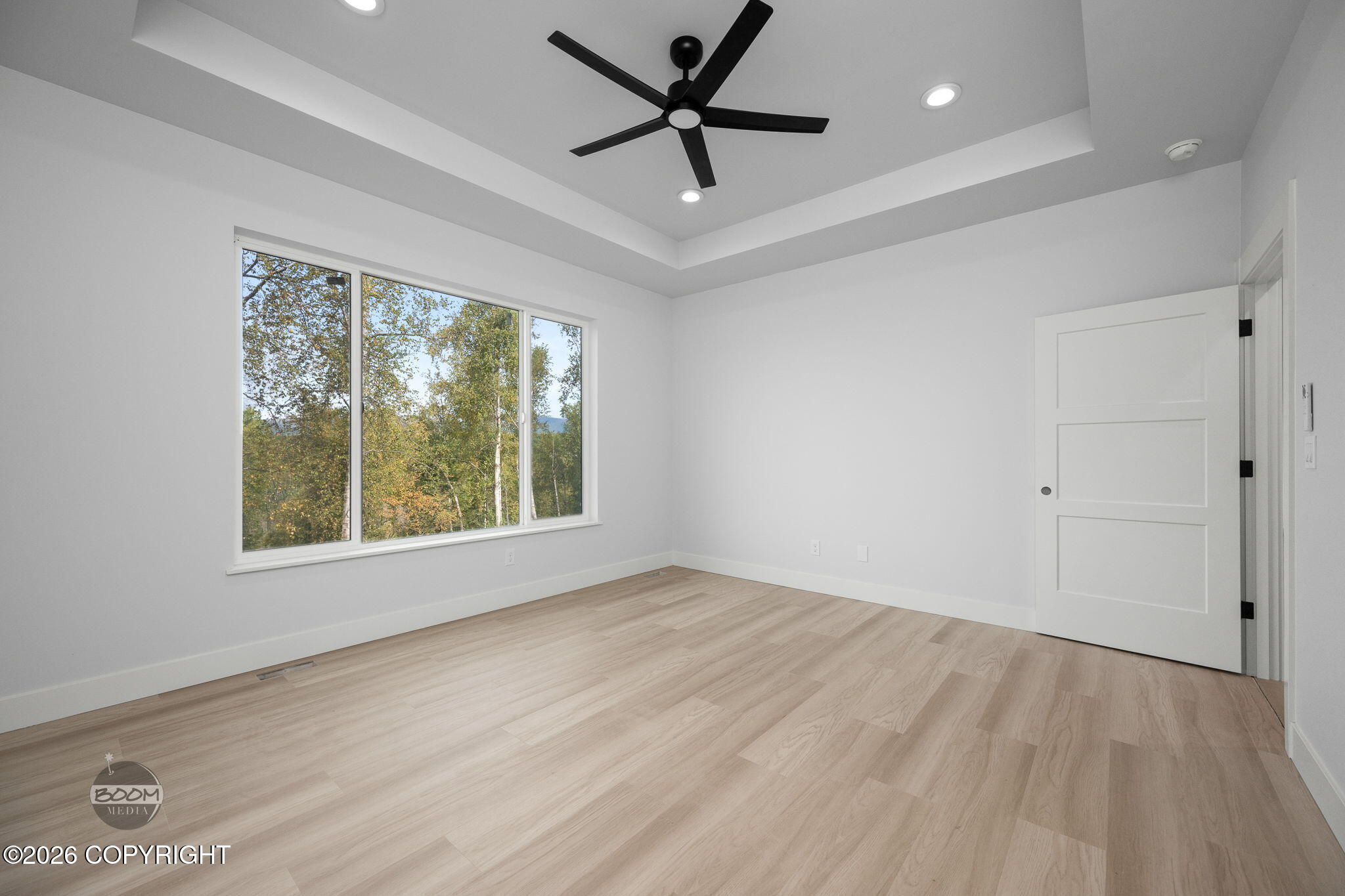 2609 W Longview Circle