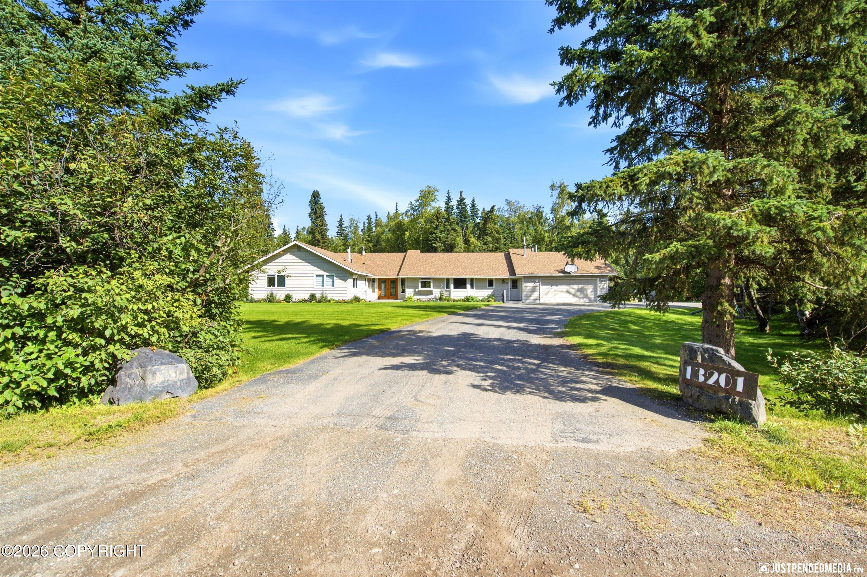 13201 Badger Lane