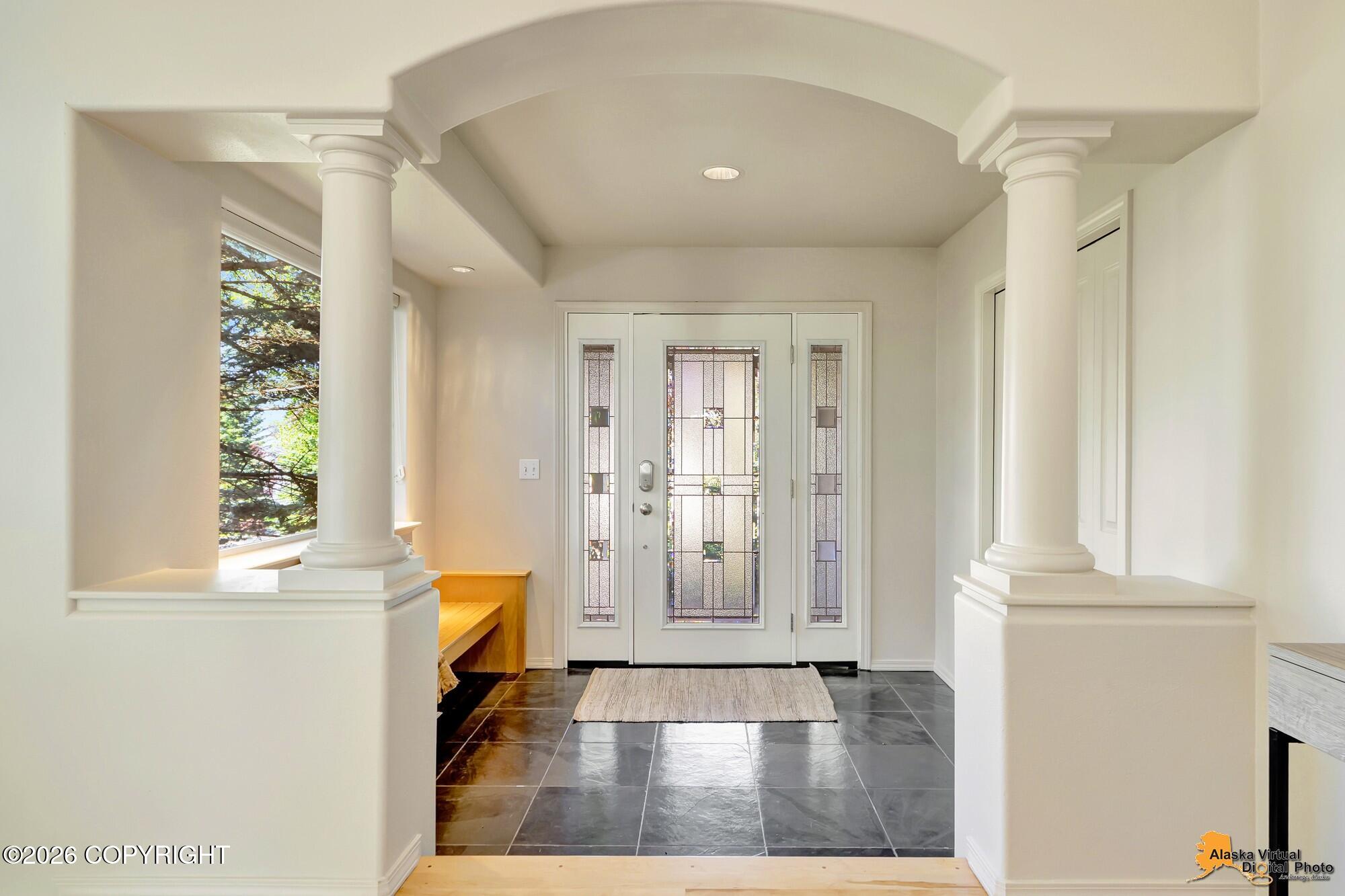 4742 Potter Crest Circle
