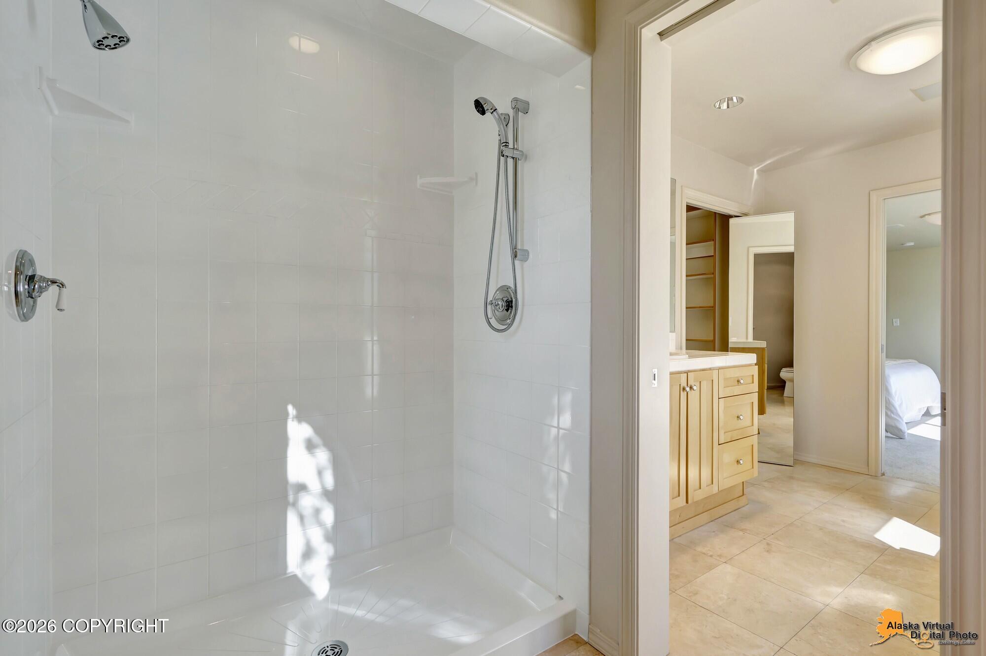 4742 Potter Crest Circle