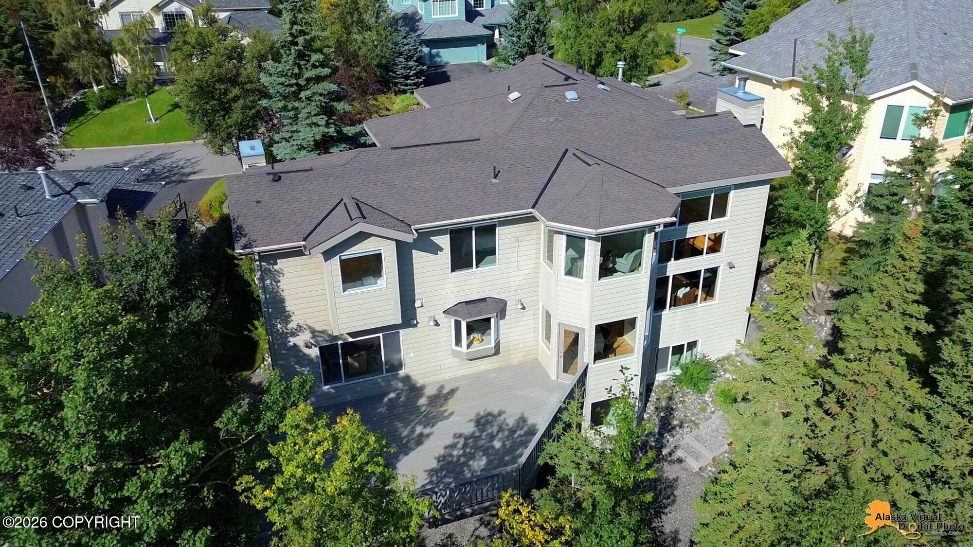 4742 Potter Crest Circle