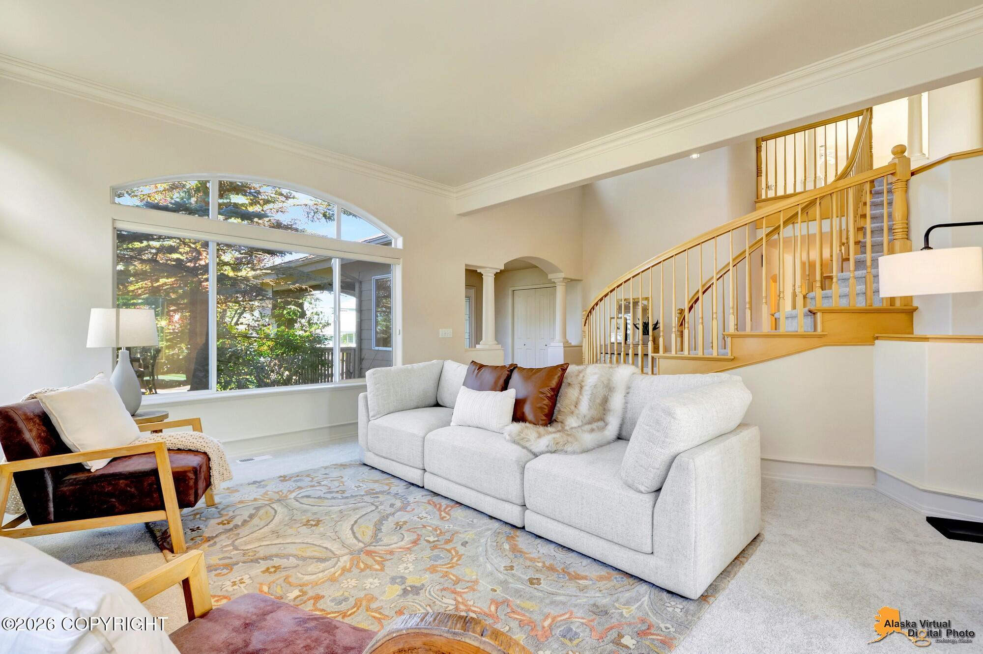 4742 Potter Crest Circle