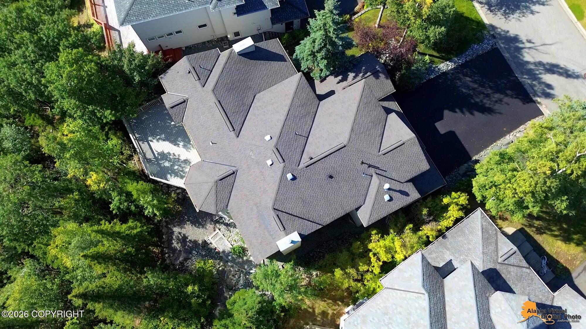 4742 Potter Crest Circle