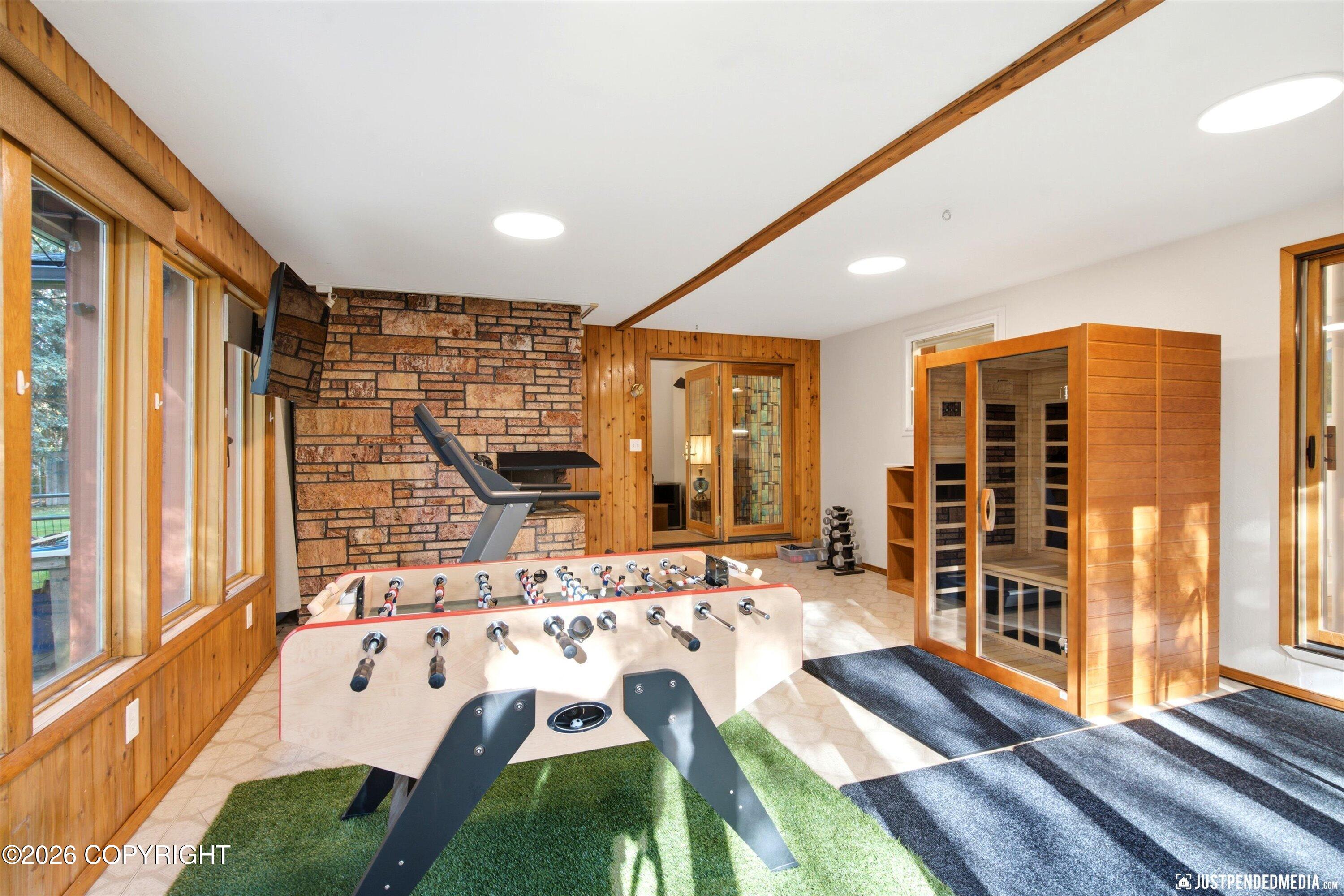 5653 Renee Circle