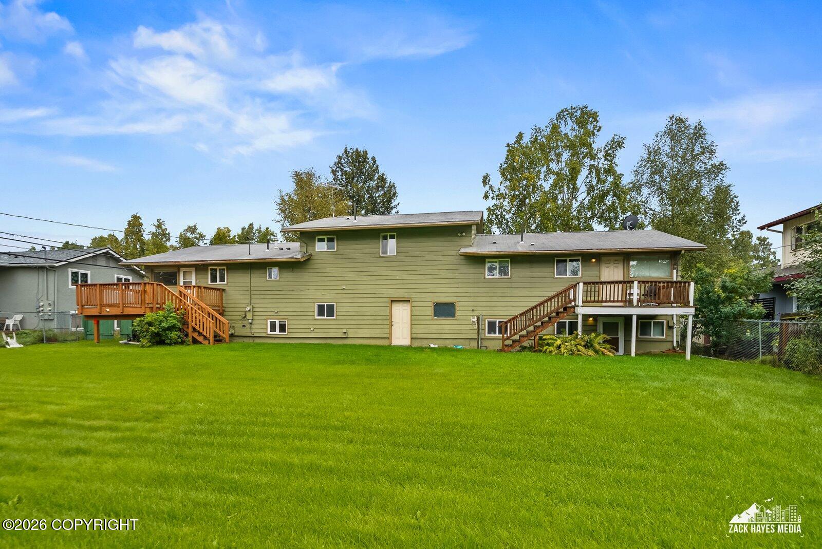 268 Grand Larry Street