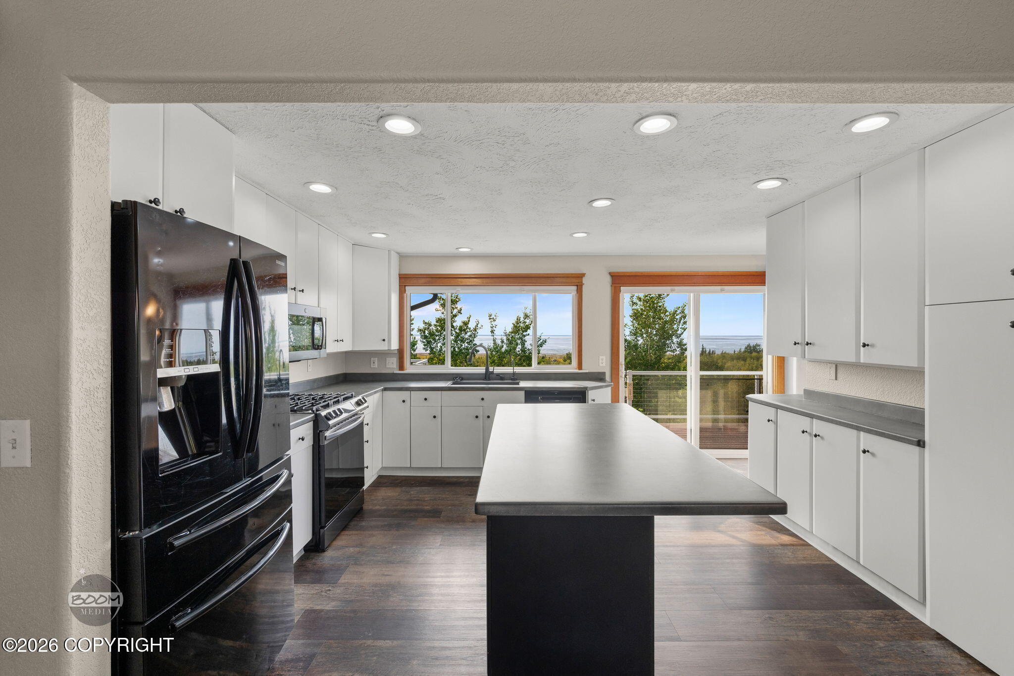 12201 Skyway Drive