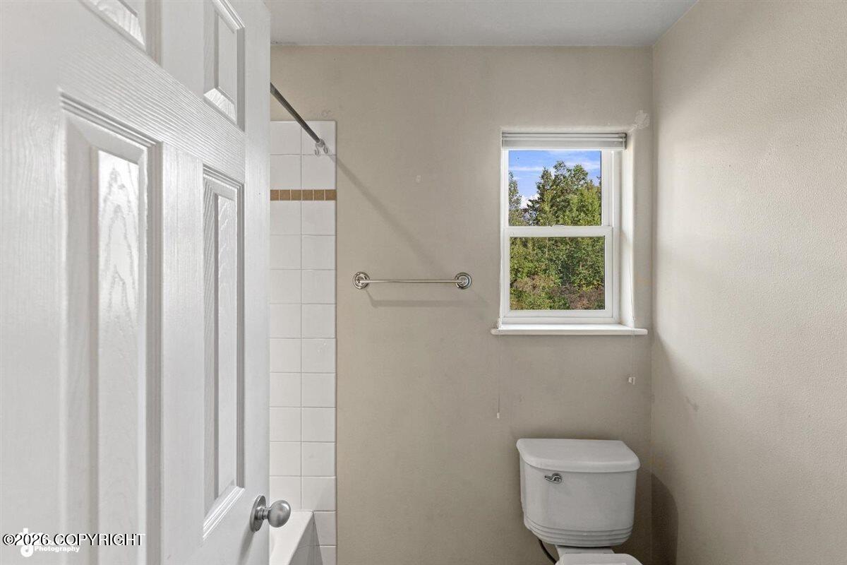 16015 Essex Point Circle