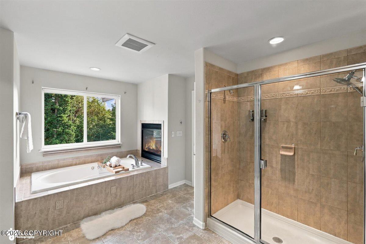 16015 Essex Point Circle