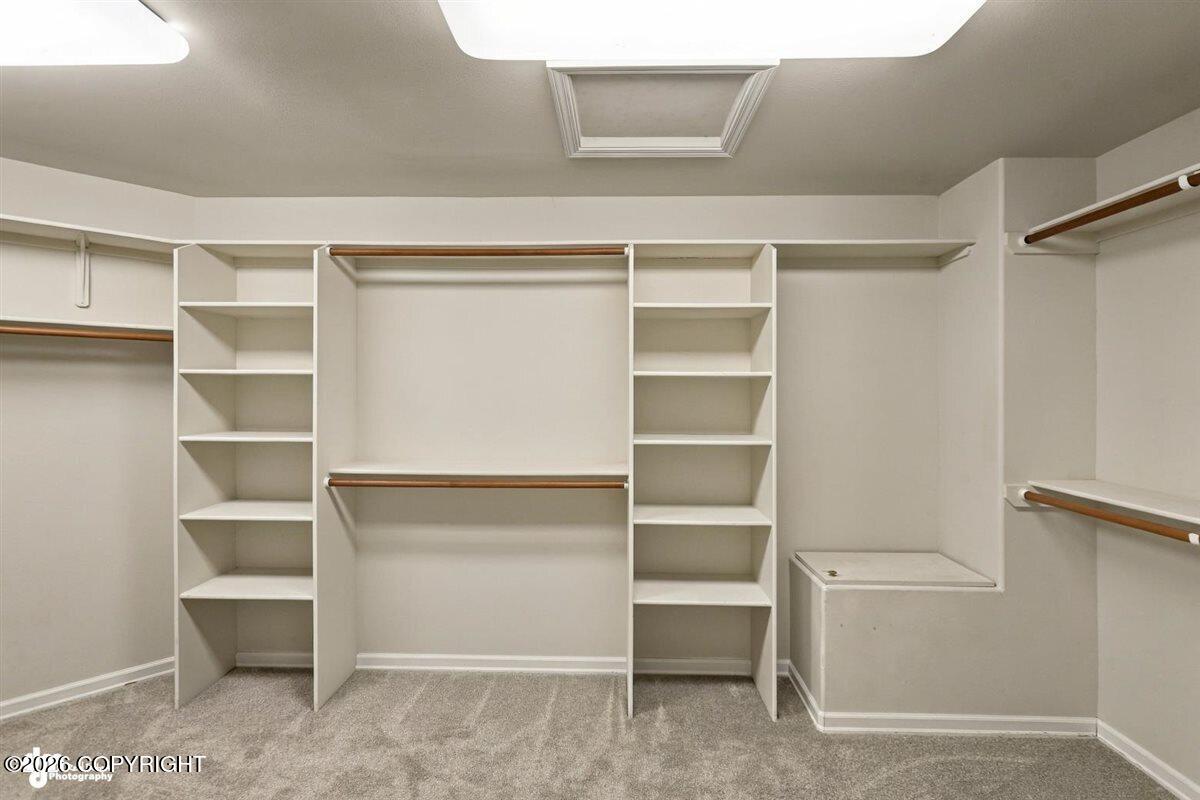 16015 Essex Point Circle