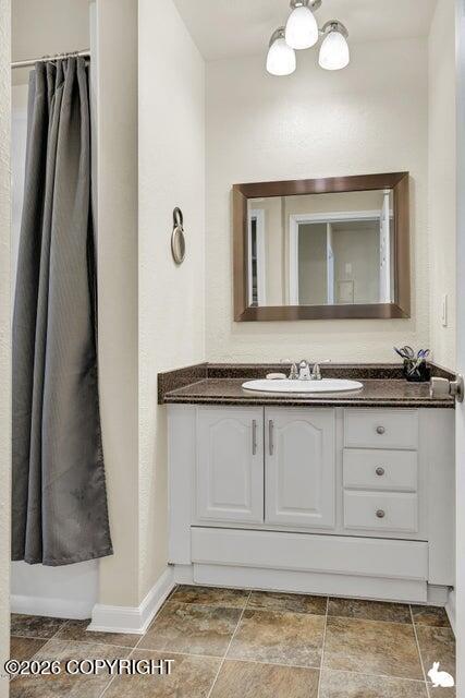 4817 Blackstone Circle