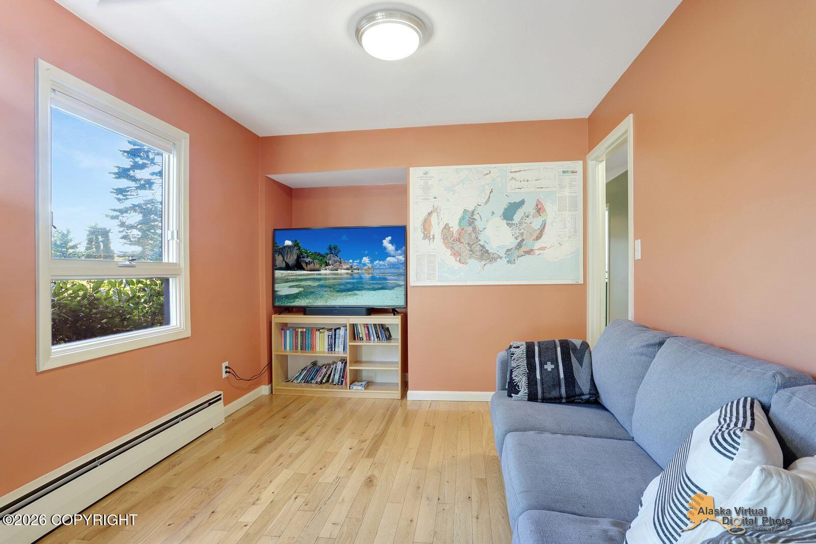 1332 W 12th Avenue