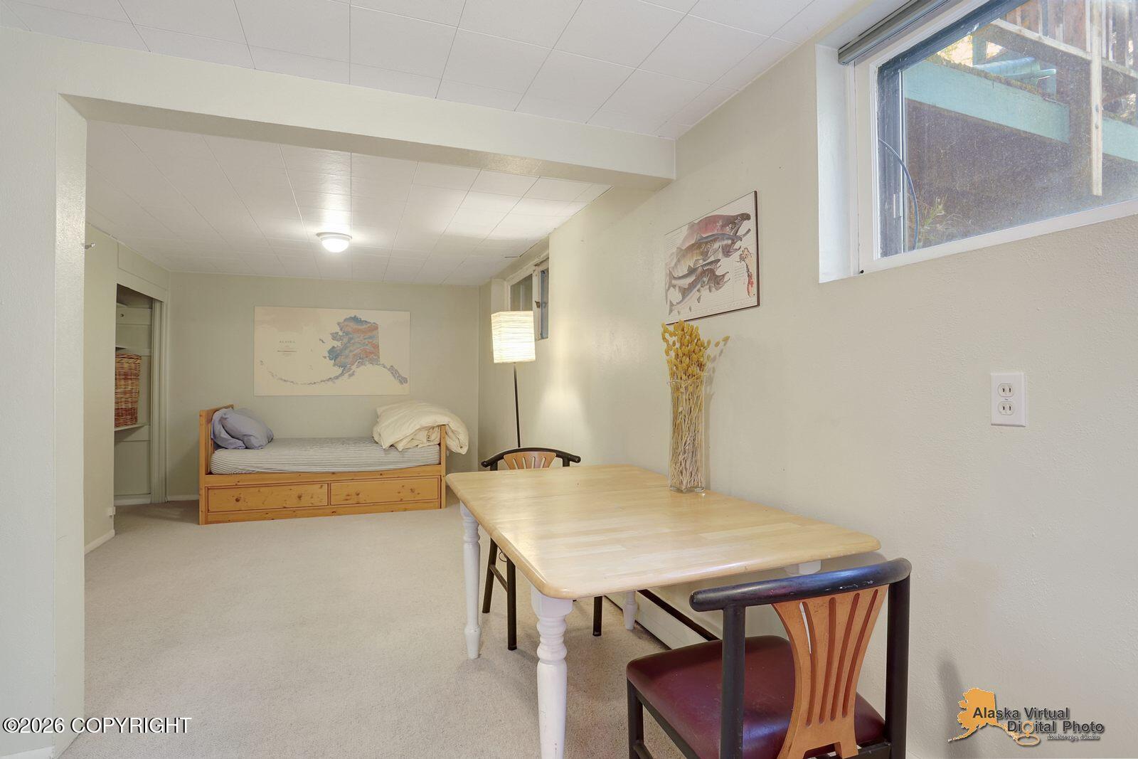 1332 W 12th Avenue