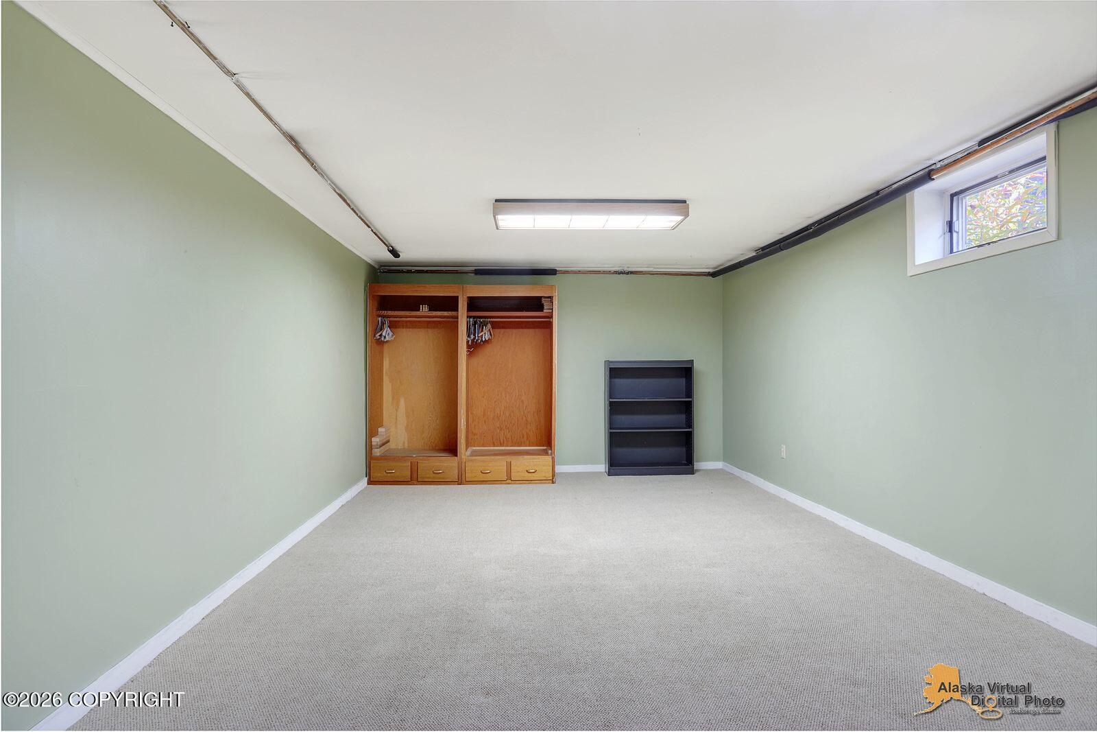 1332 W 12th Avenue