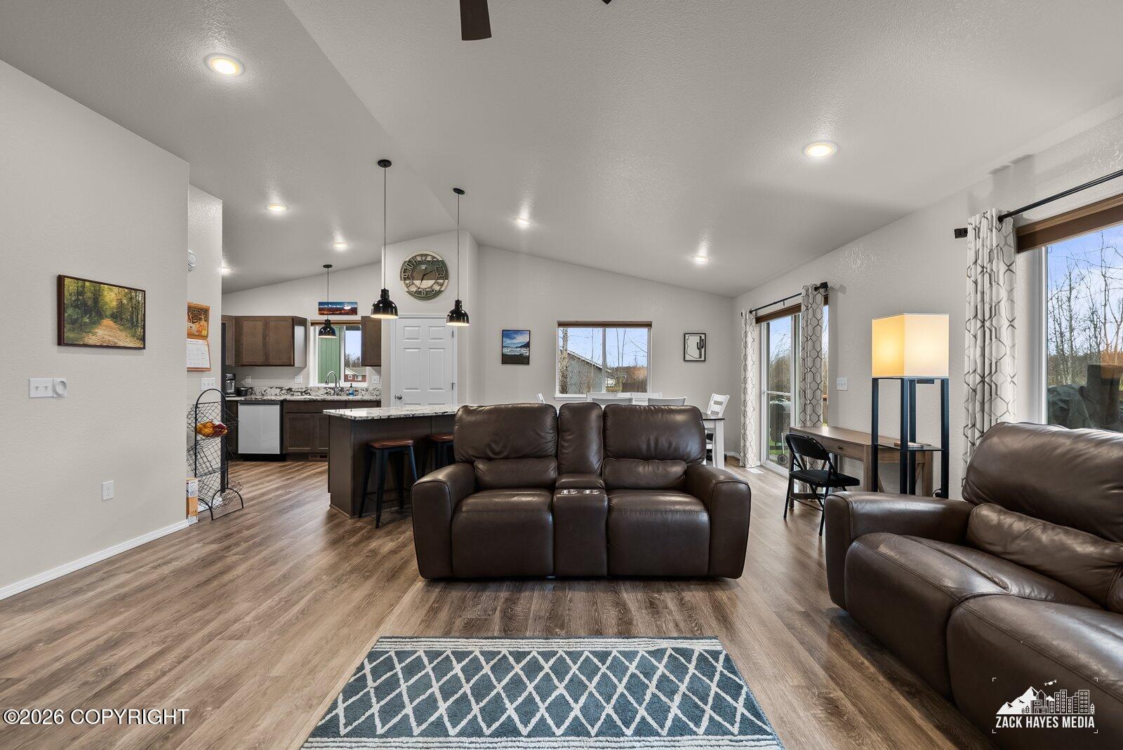 4110 E Zircon Circle