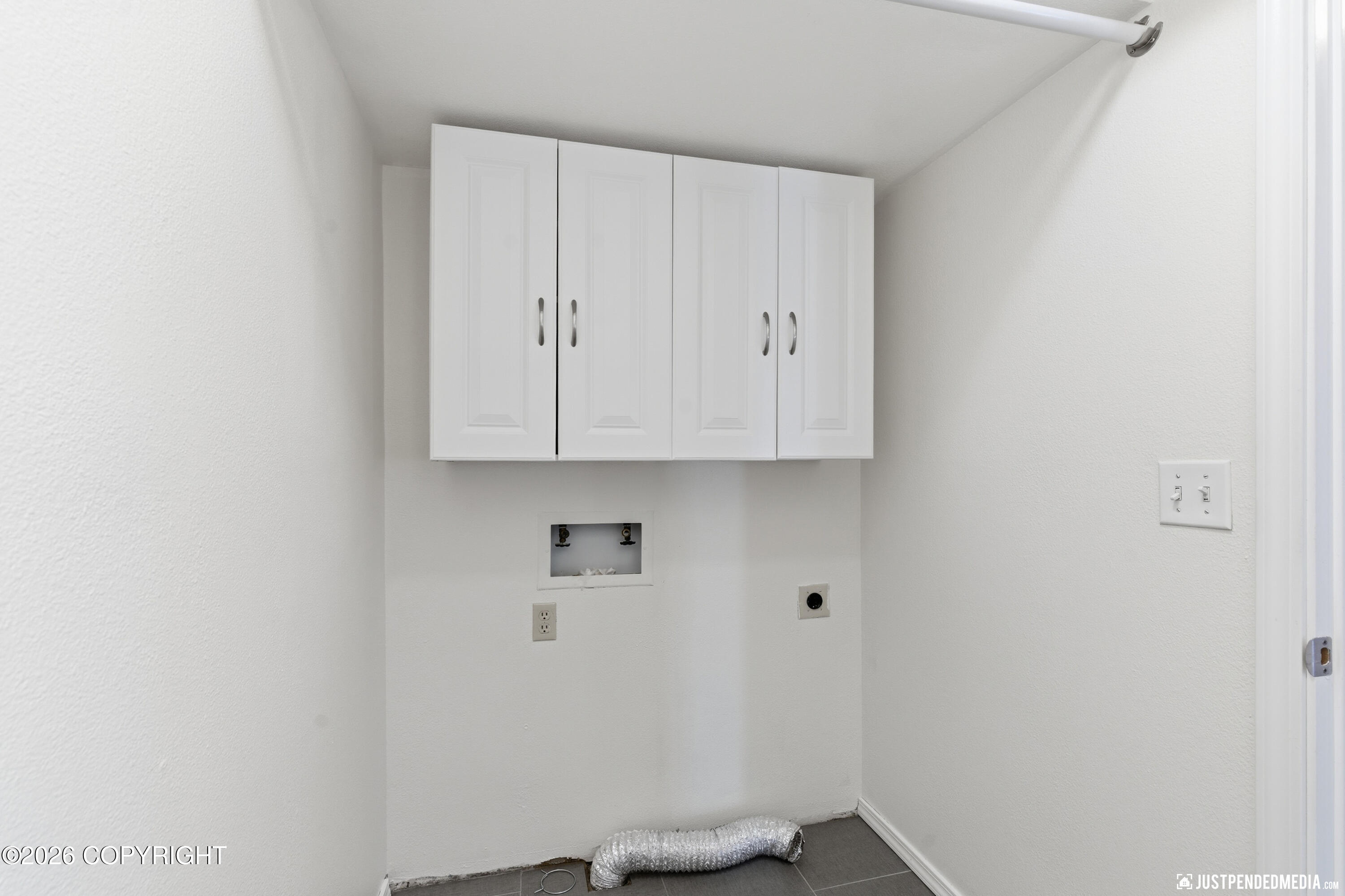 1595 Bellevue Circle