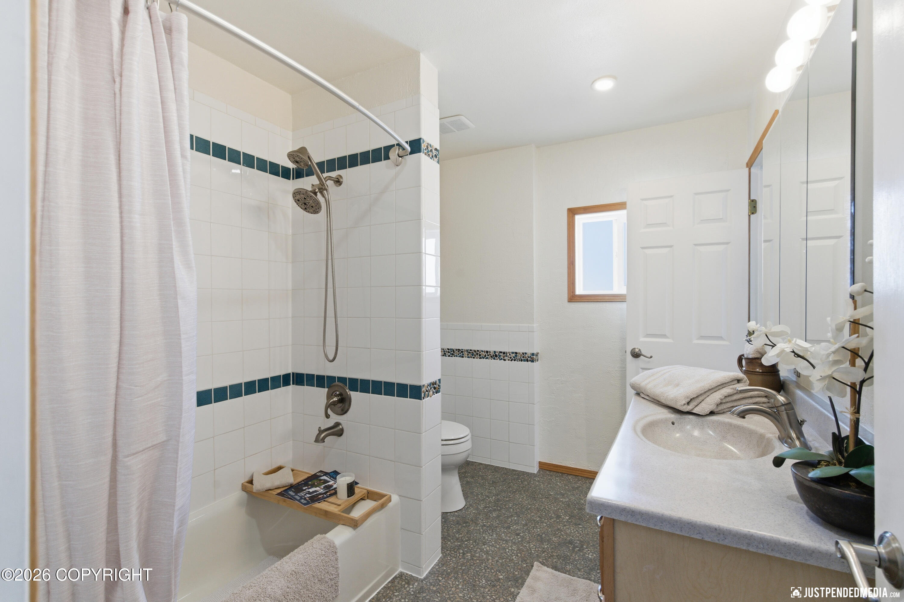 1595 Bellevue Circle