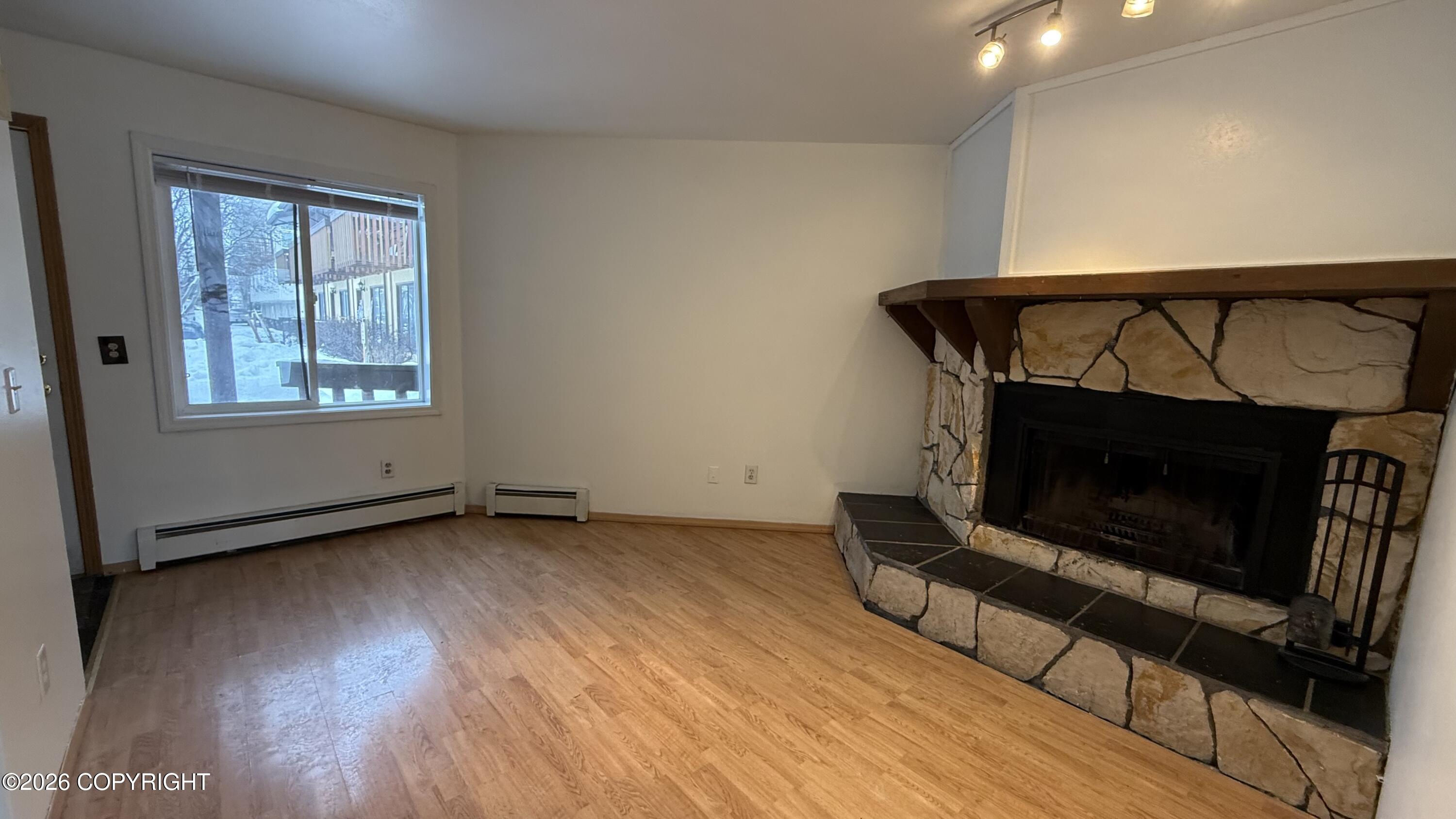 1464 W 25th Avenue # 8 Unit: #8