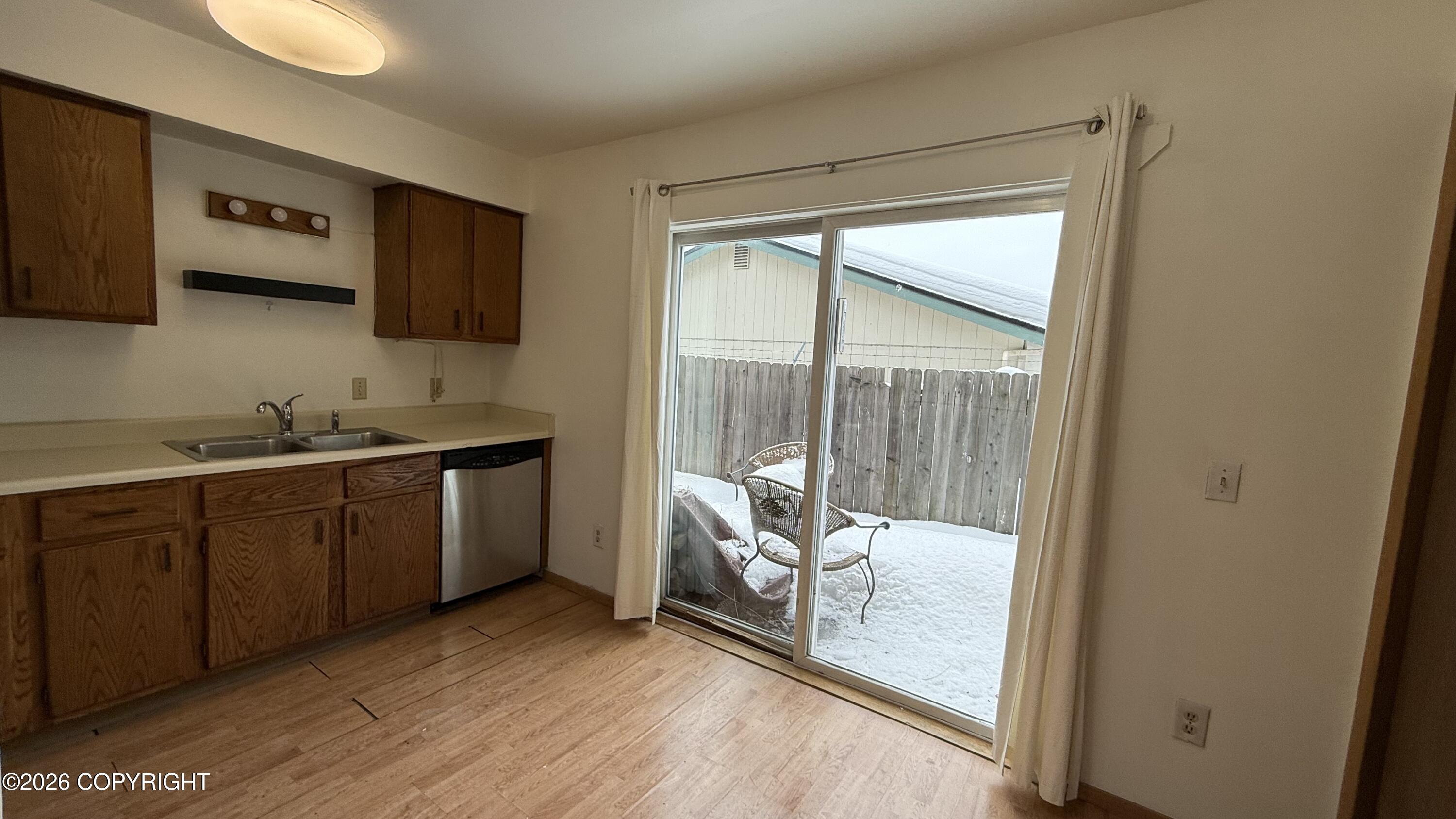 1464 W 25th Avenue # 8 Unit: #8