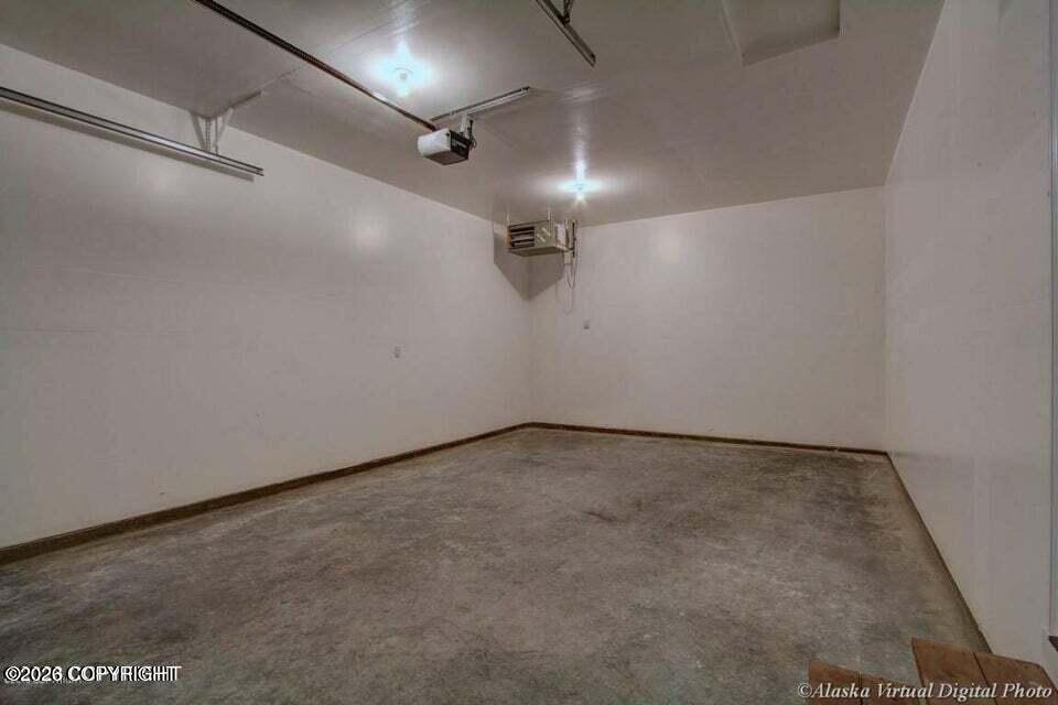 2151 S Valley Loop # 4 Unit: #4