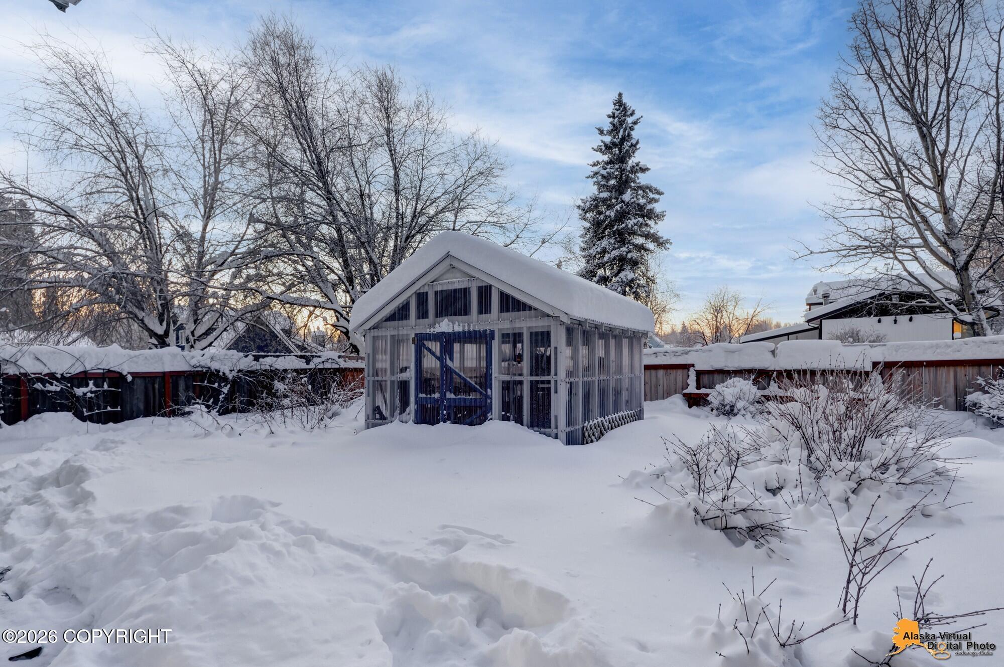 8250 Country Woods Drive