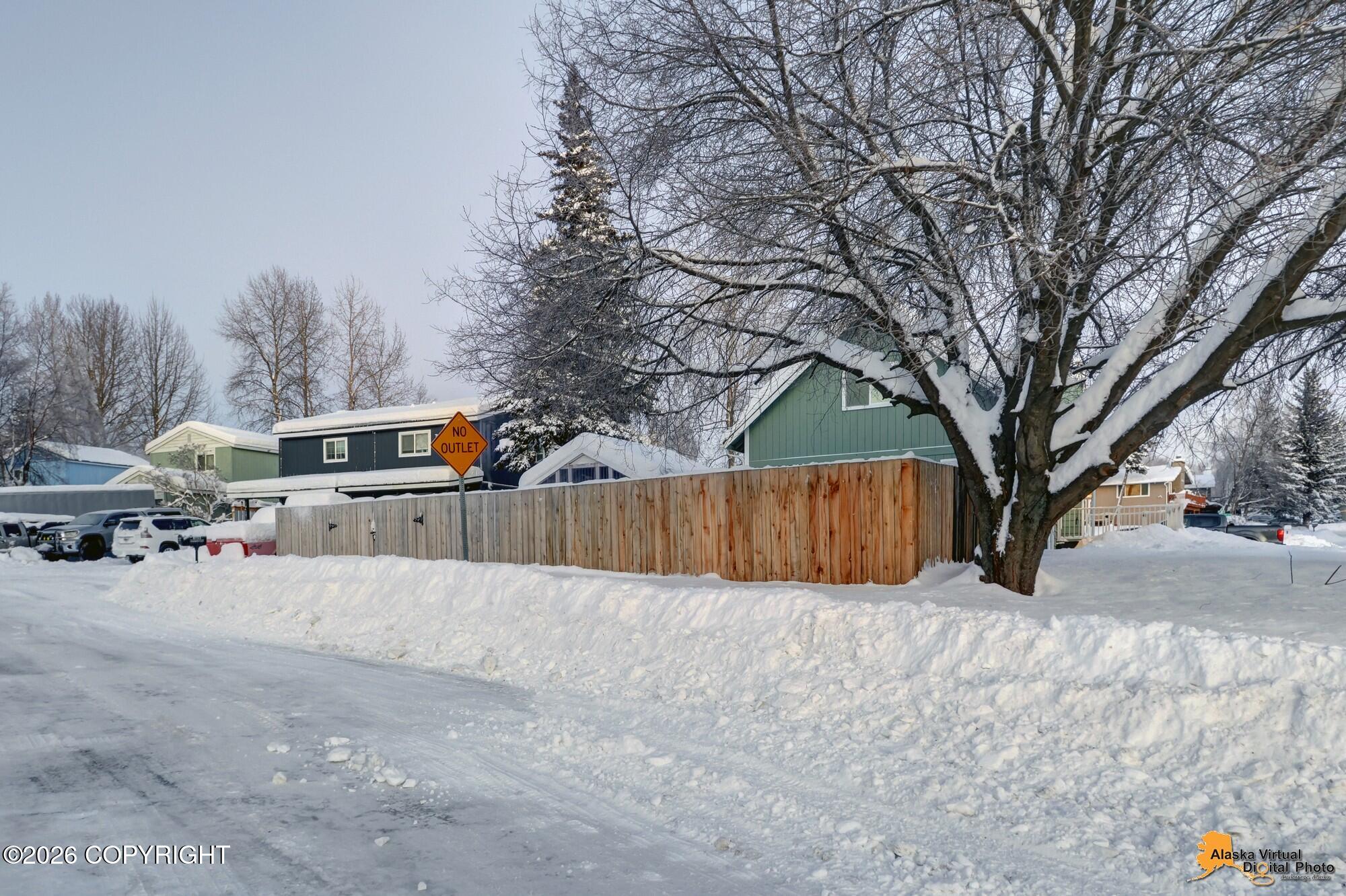 8250 Country Woods Drive