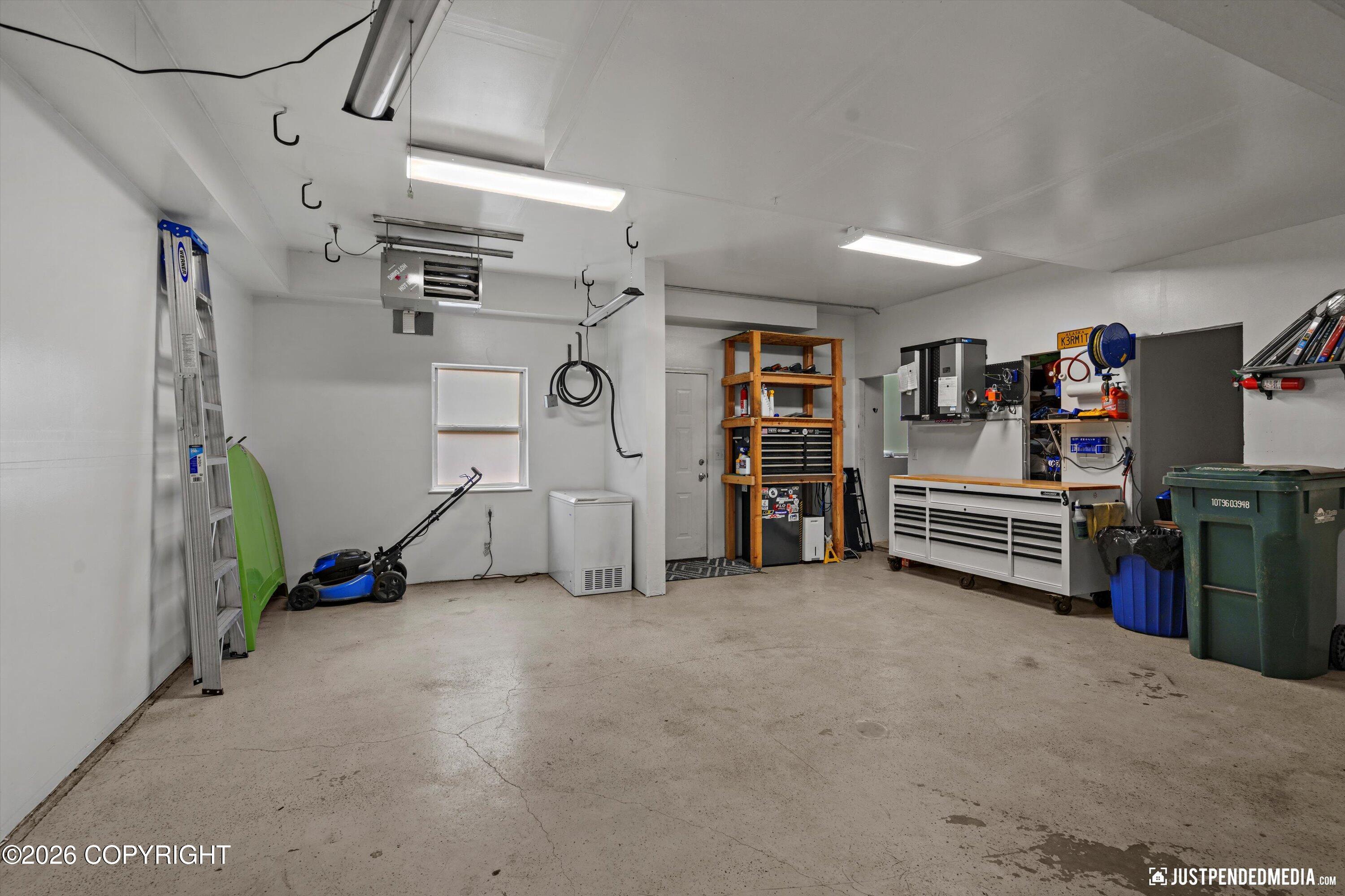 12371 Gregg Lane