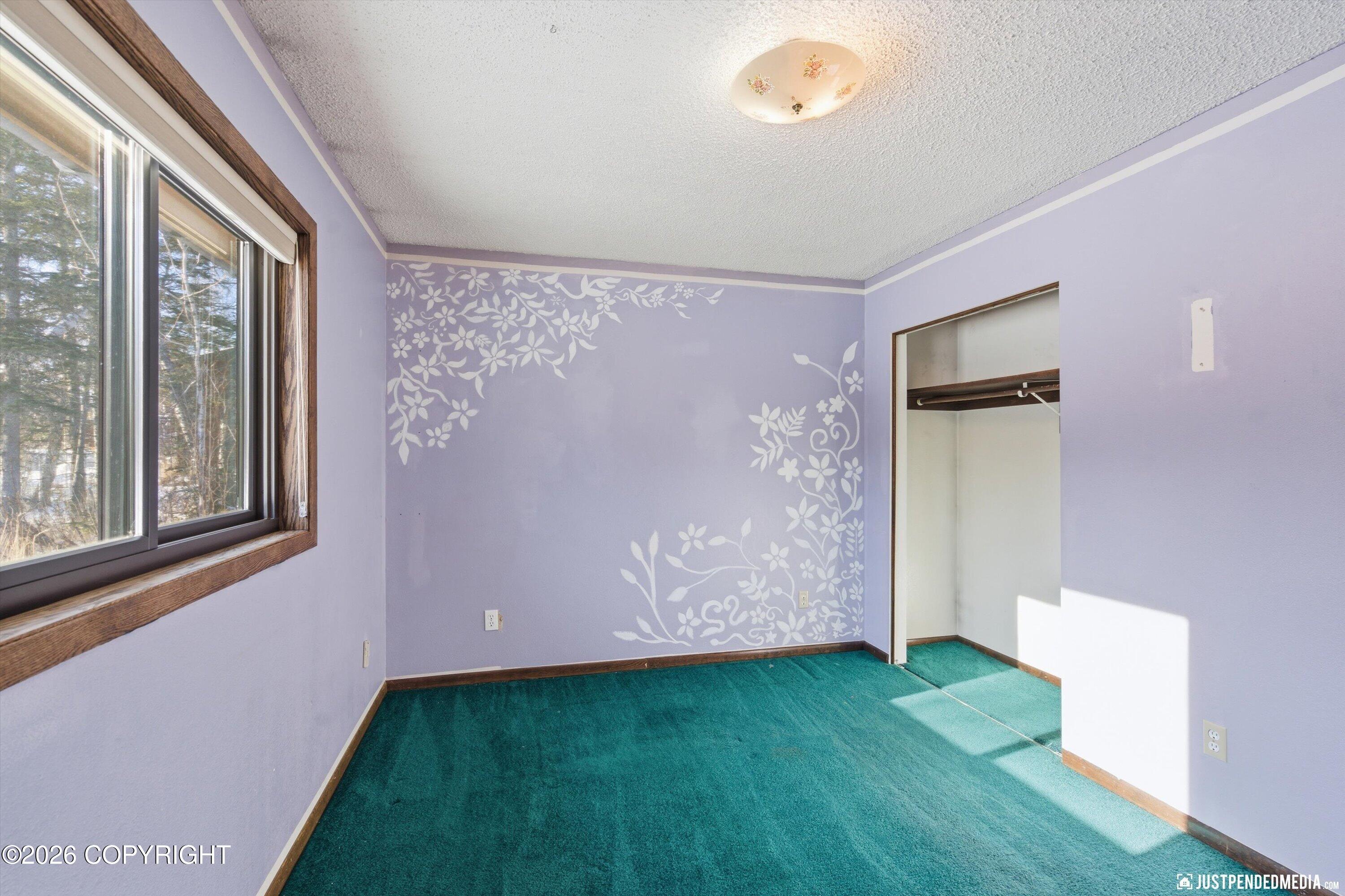 1005 E Susitna Drive