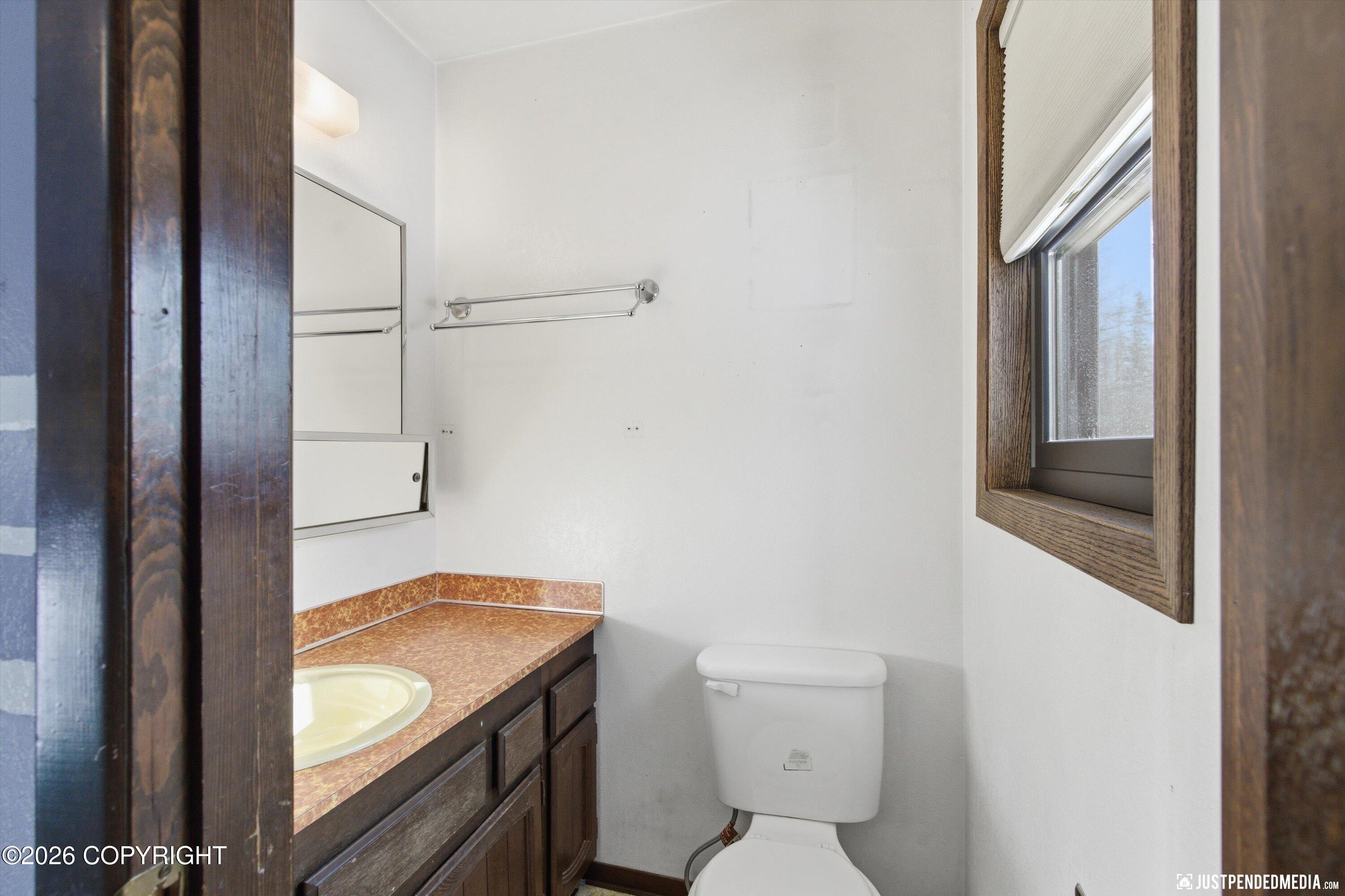 1005 E Susitna Drive