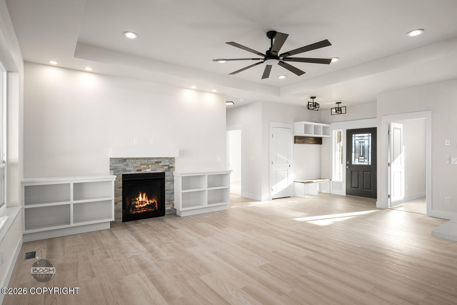 2715 W Longview Circle