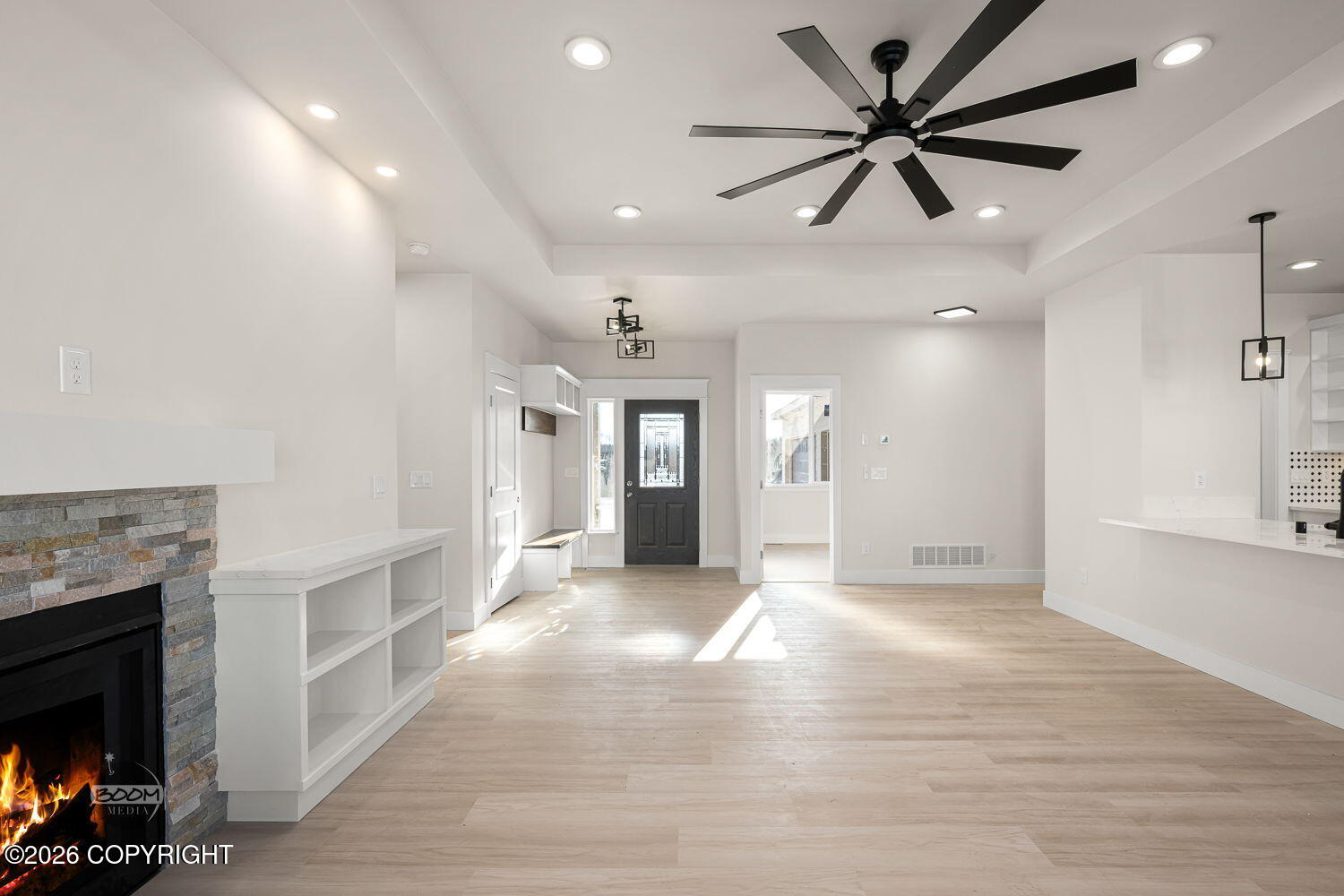 2715 W Longview Circle