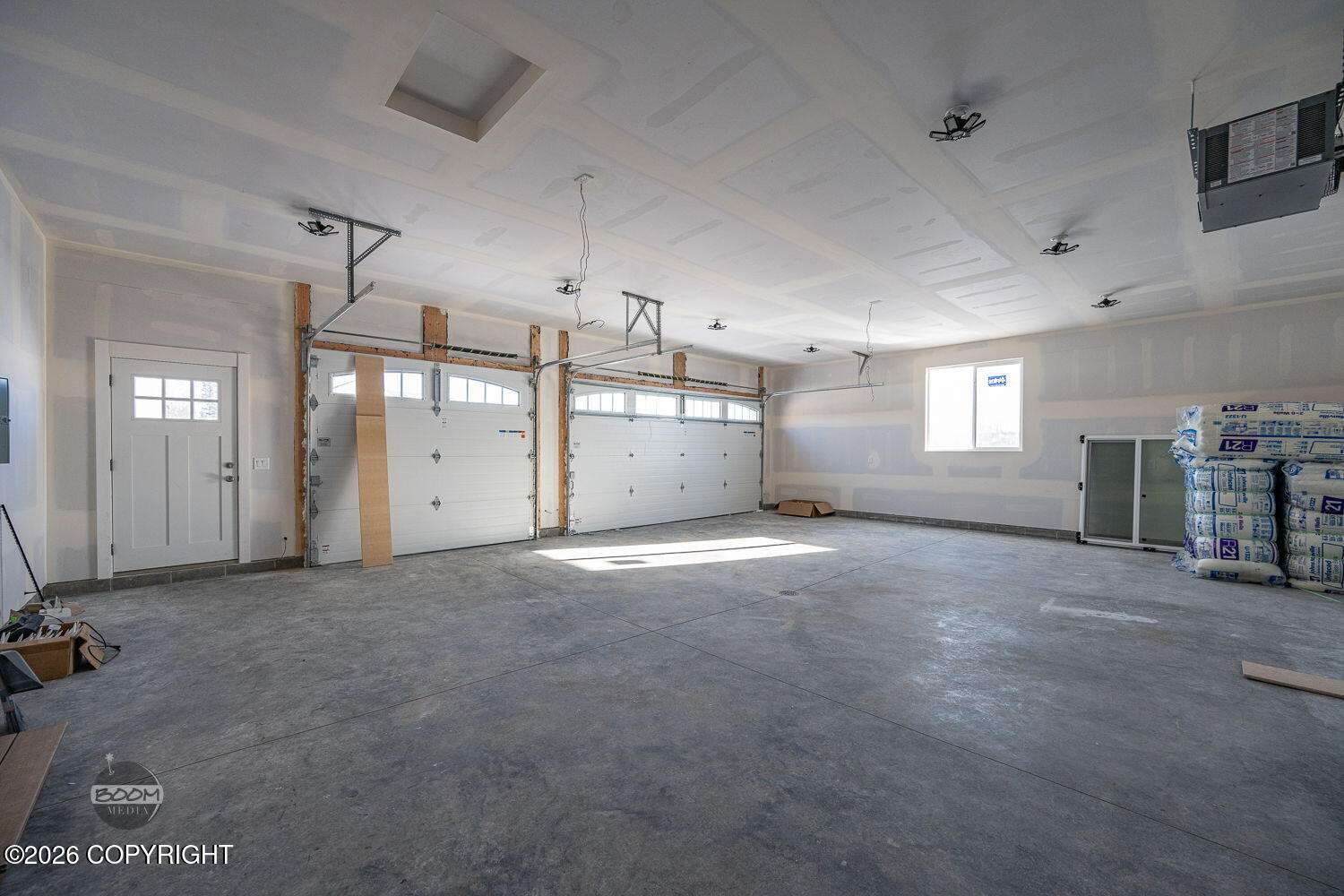 2715 W Longview Circle