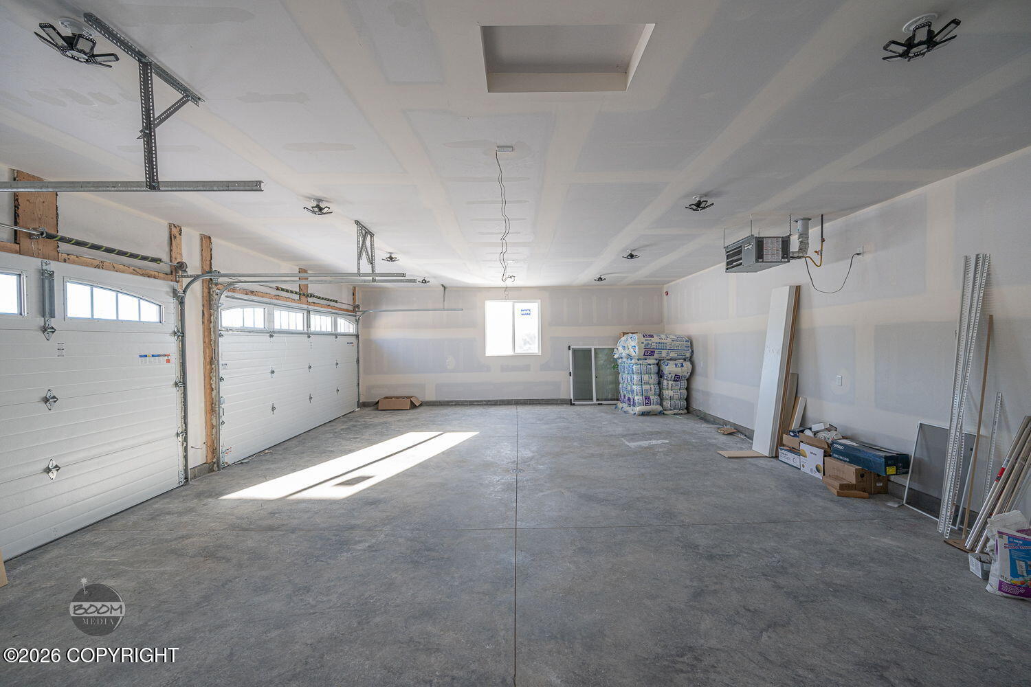 2715 W Longview Circle