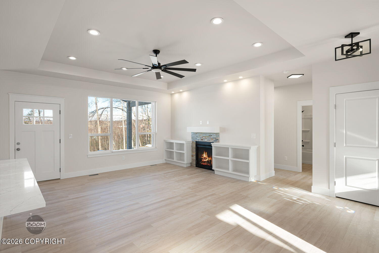 2715 W Longview Circle