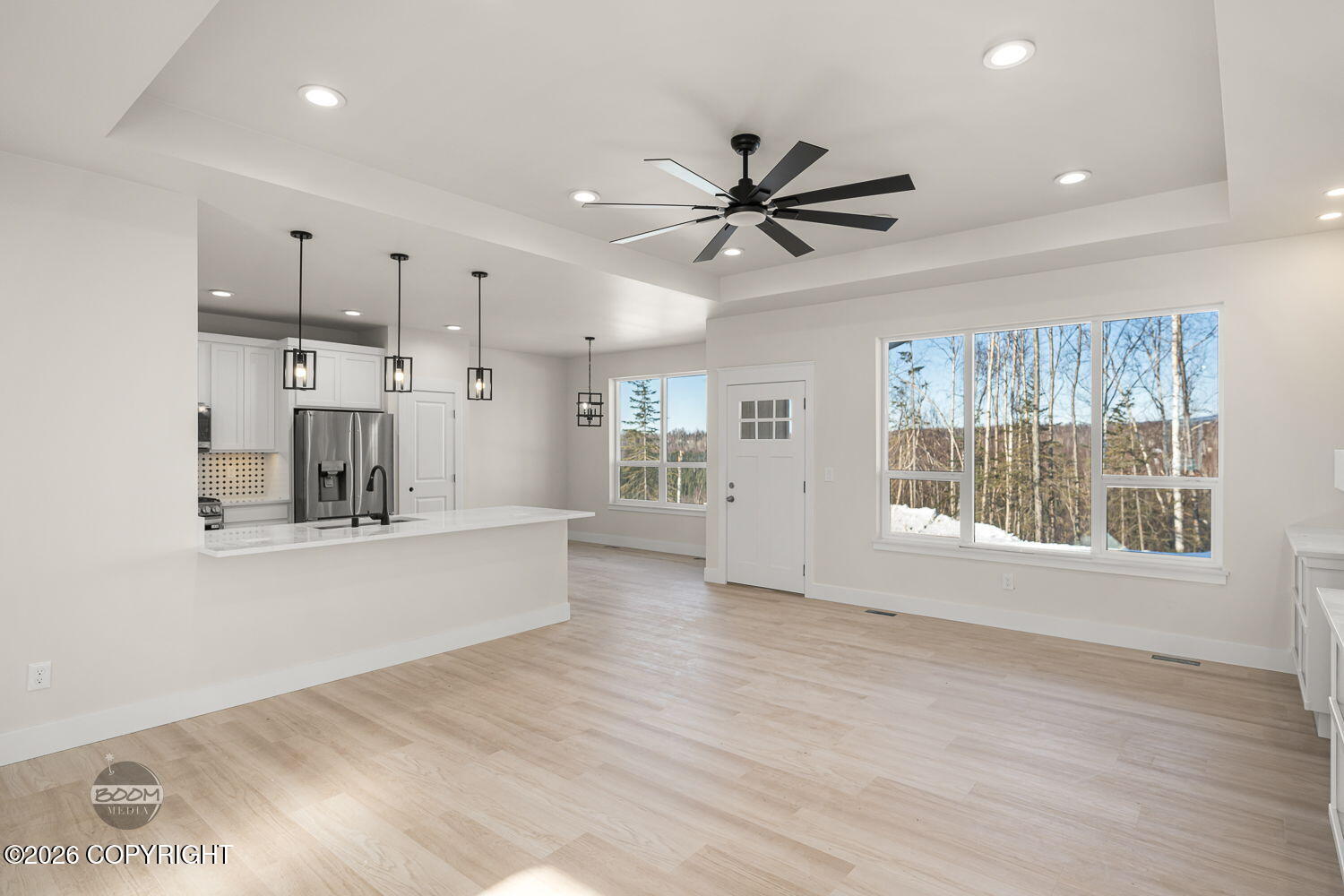 2715 W Longview Circle