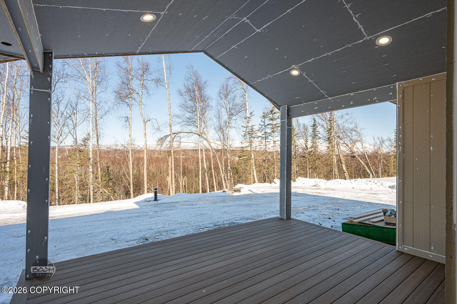 2715 W Longview Circle