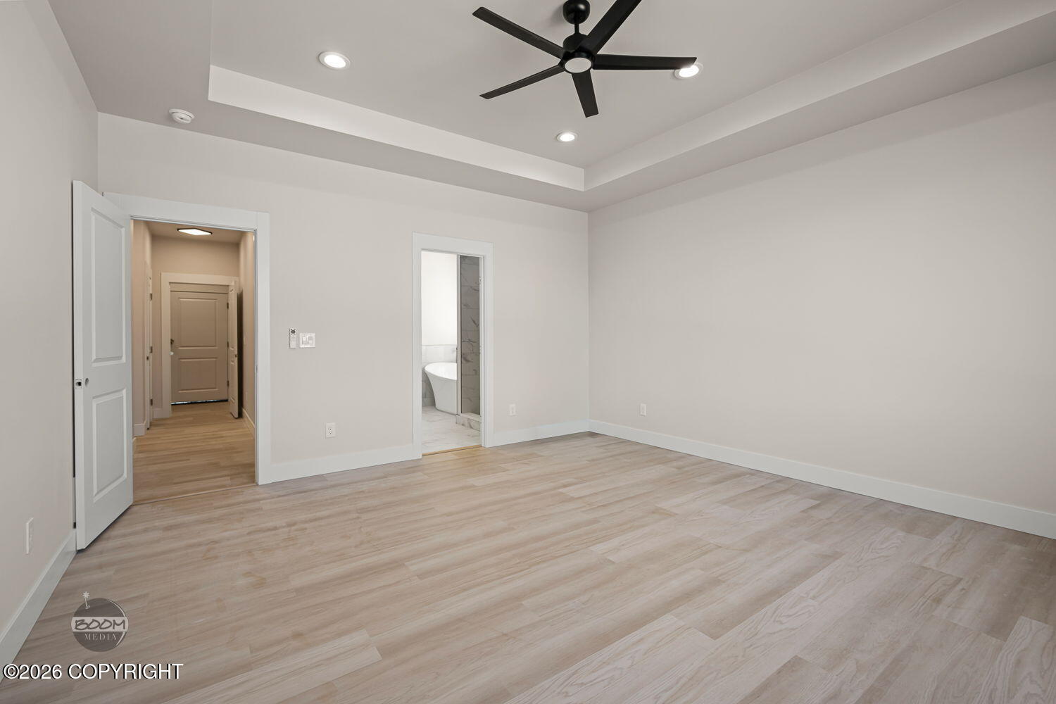 2715 W Longview Circle