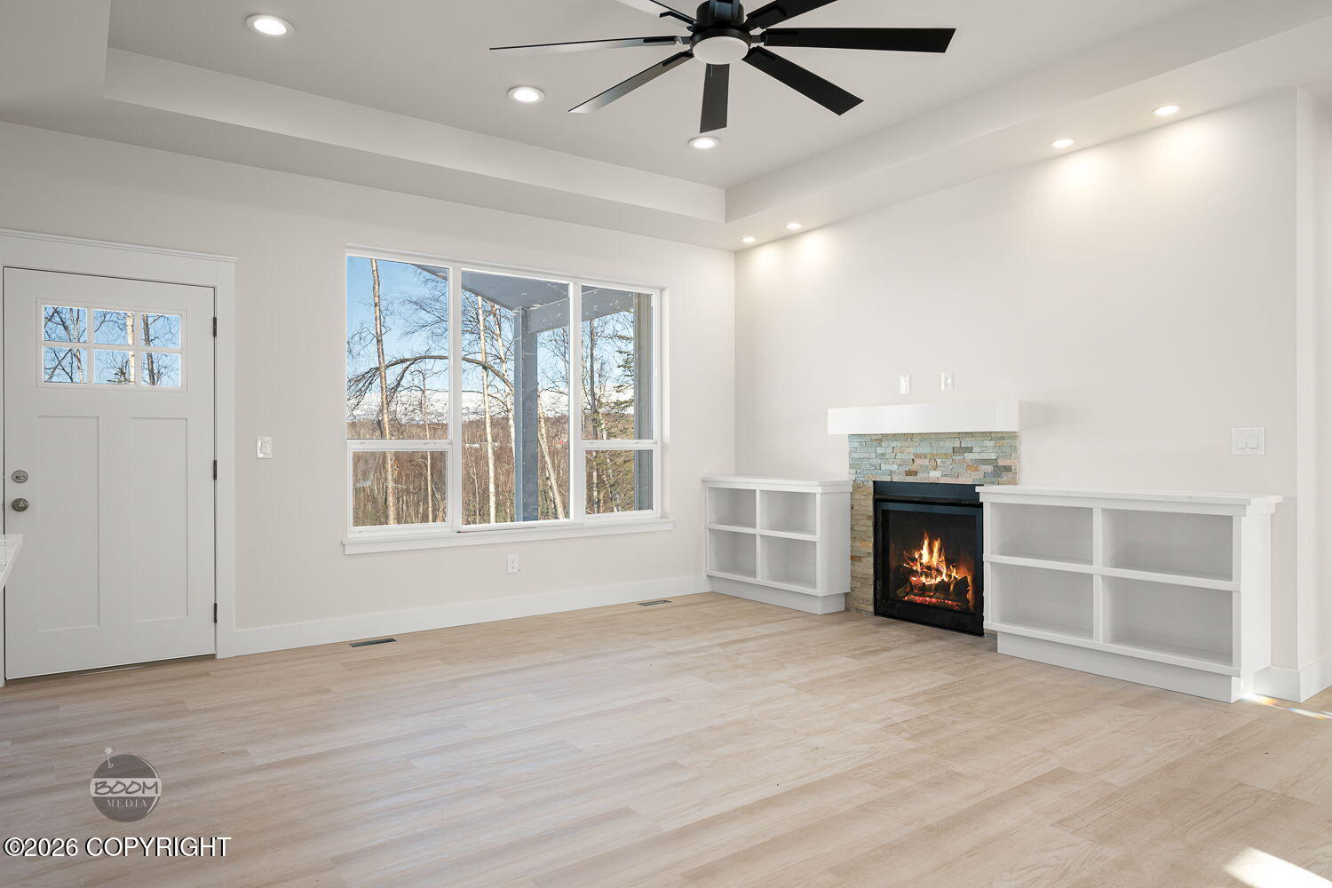 2715 W Longview Circle