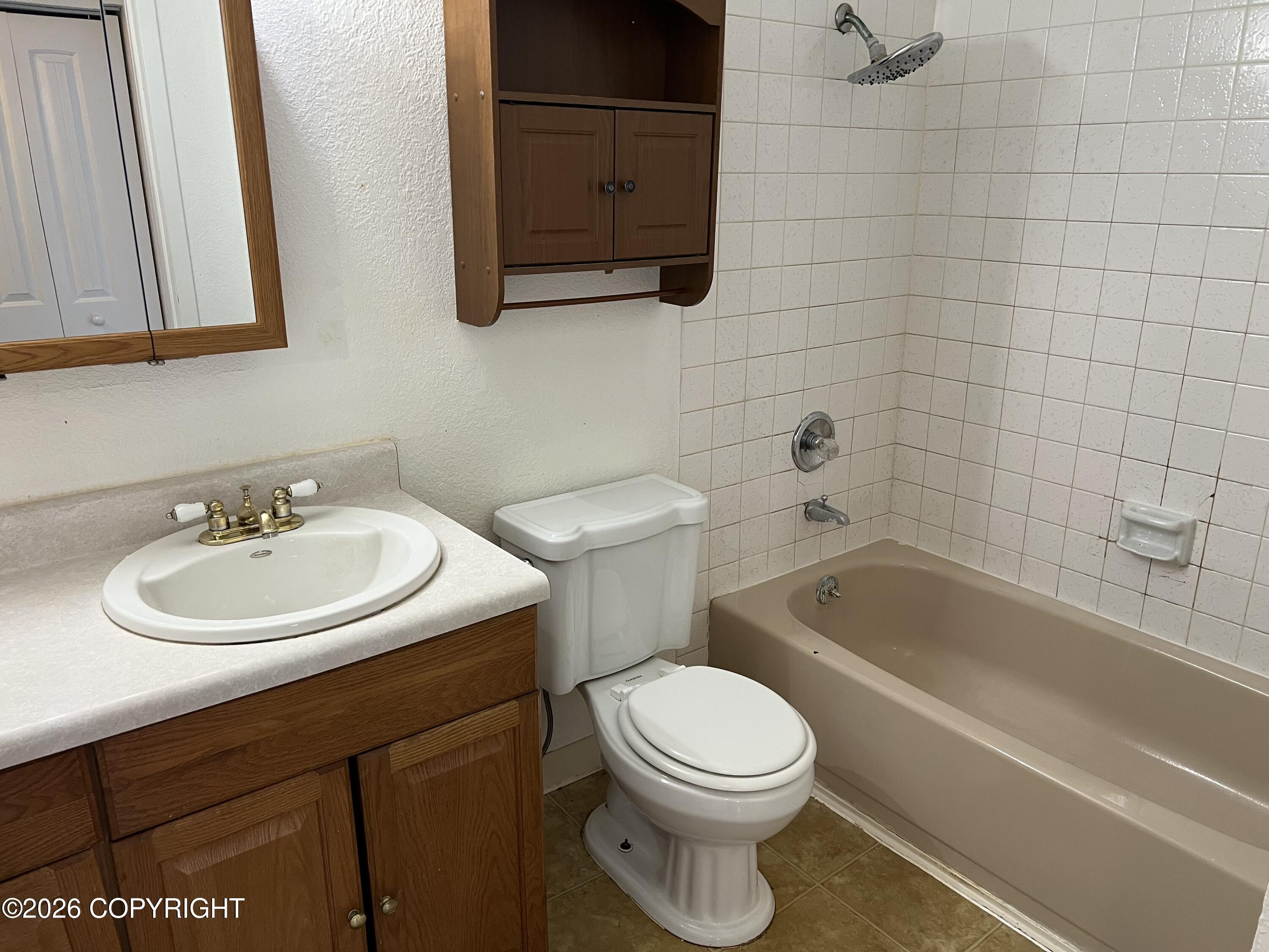 1541 State Street # 3 Unit: #B-3