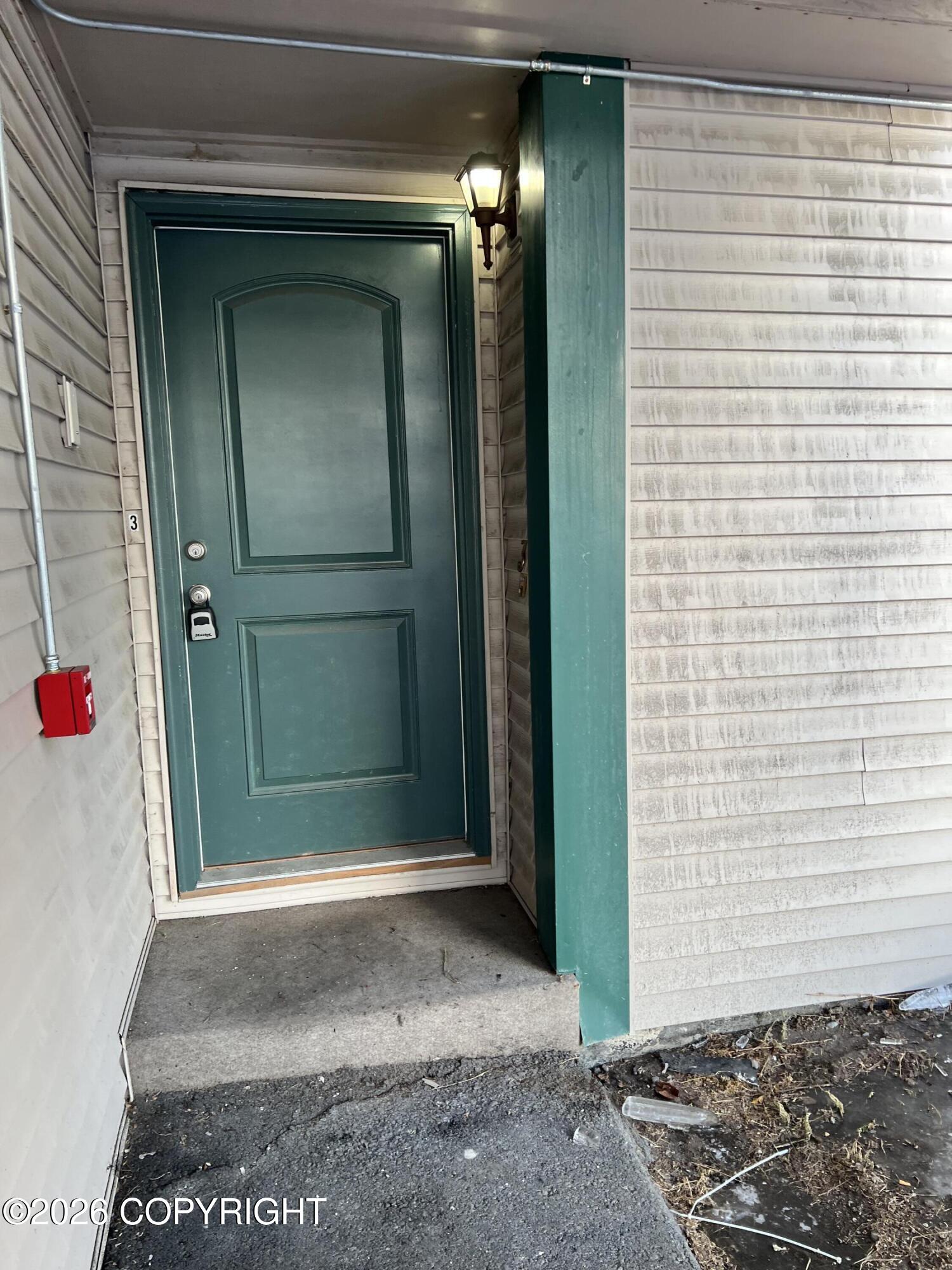1541 State Street # 3 Unit: #B-3