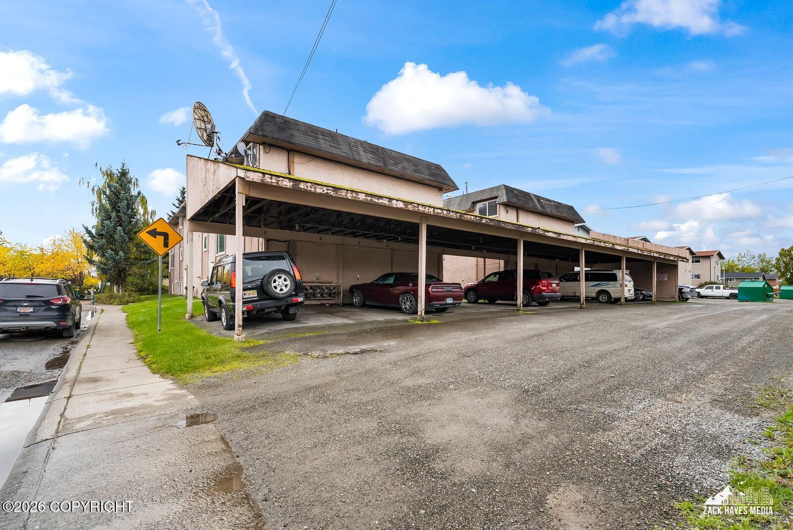 943 E 12 Avenue # 3 Unit: #3