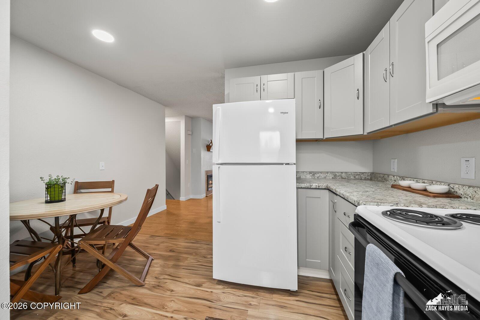 943 E 12 Avenue # 3 Unit: #3
