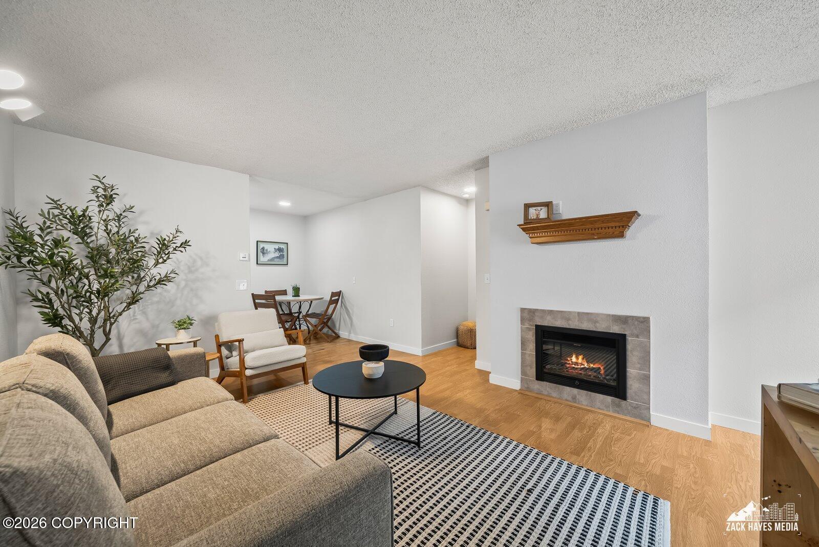 943 E 12 Avenue # 3 Unit: #3