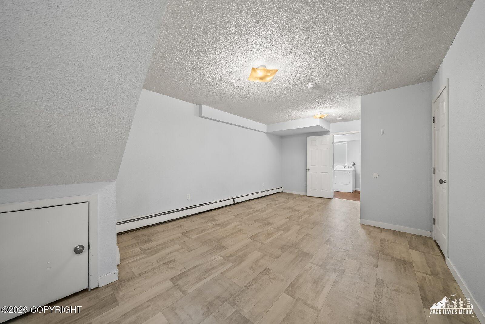 943 E 12 Avenue # 3 Unit: #3