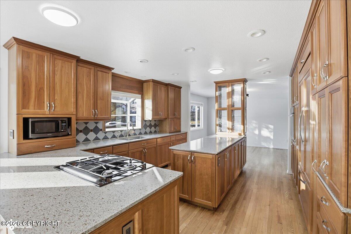 12900 Monterey Circle