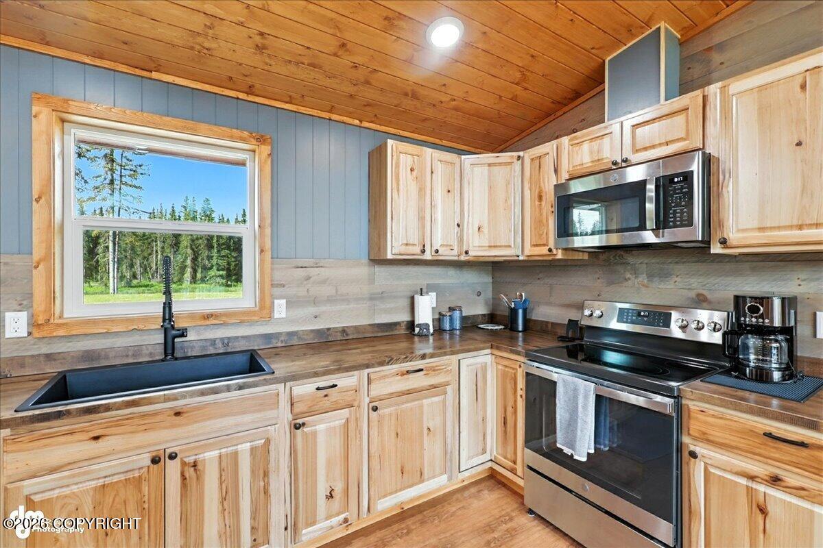 23634 Kasilof River Circle