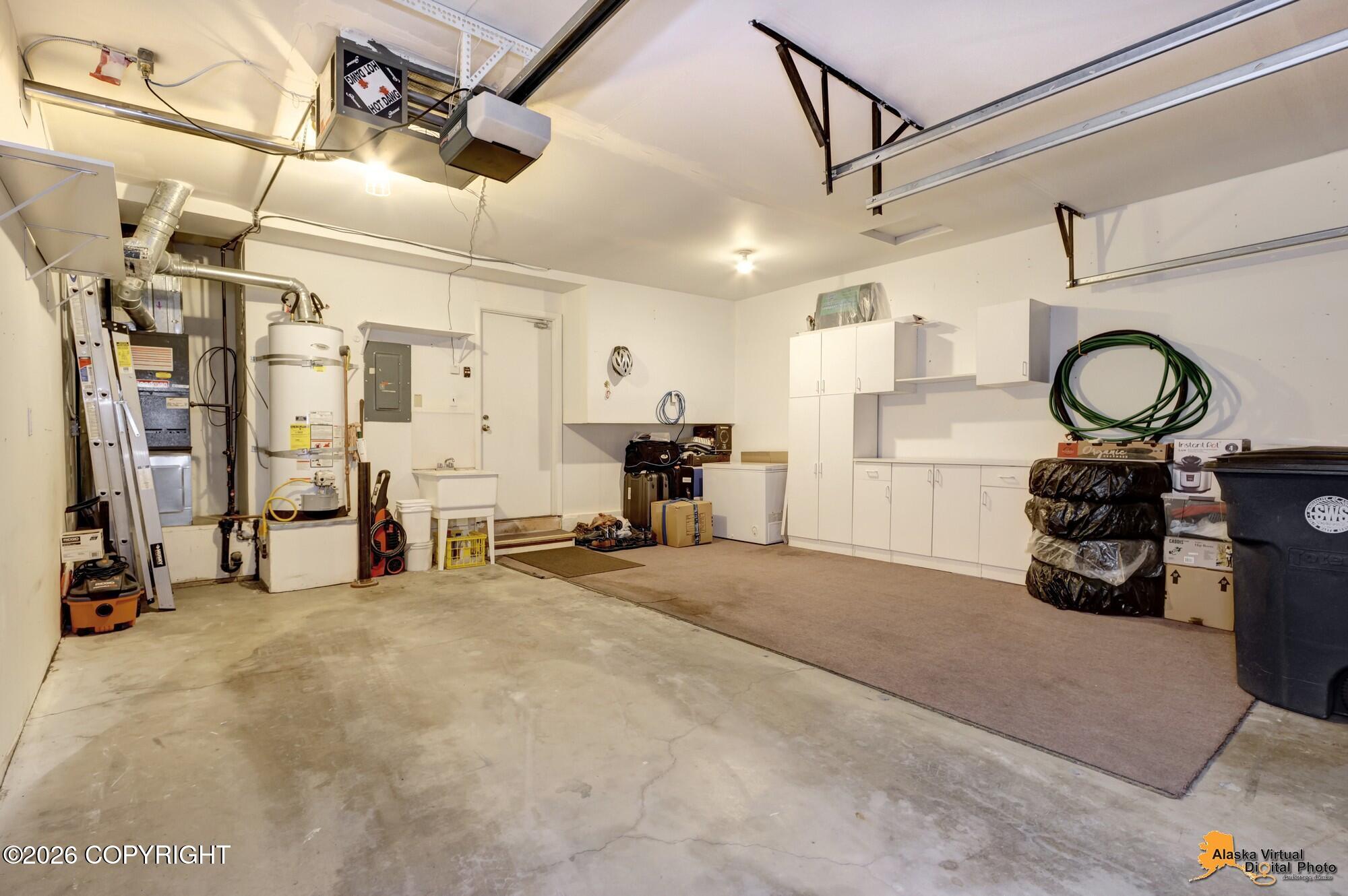 2211 Daybreak Court