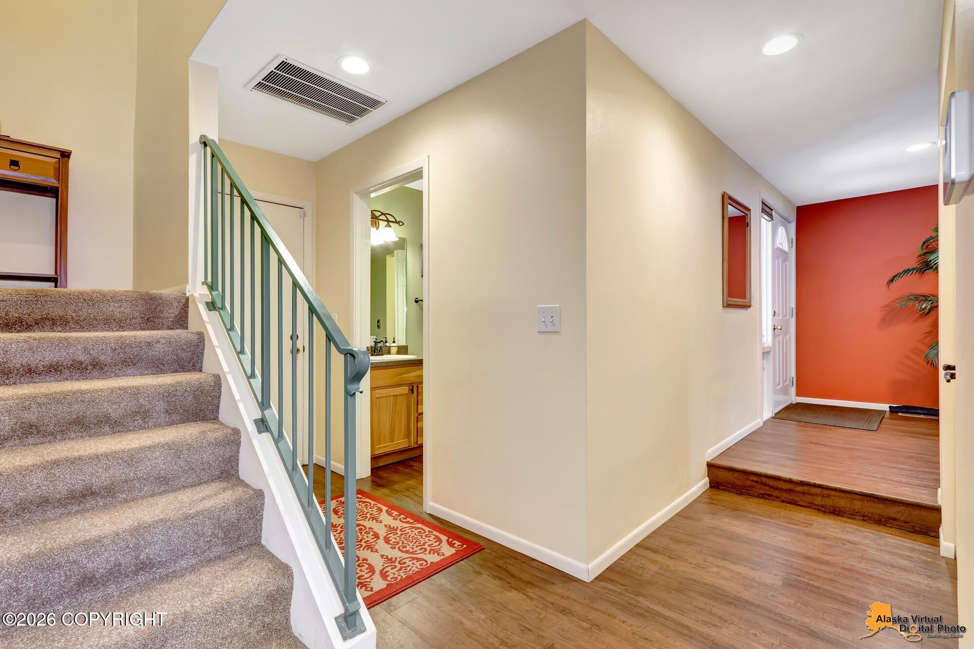 2211 Daybreak Court